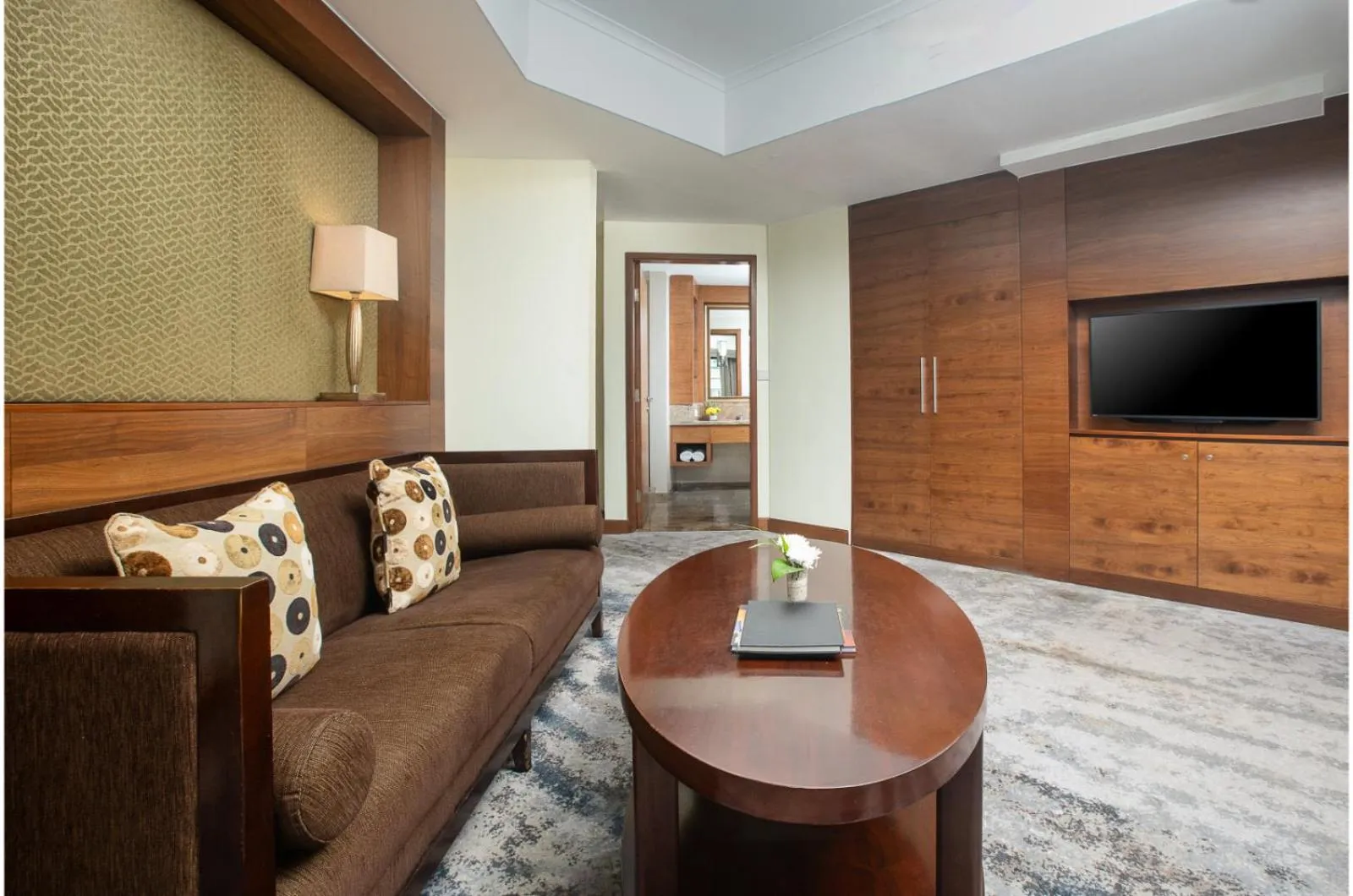 Living room, Bed in Aryaduta Medan