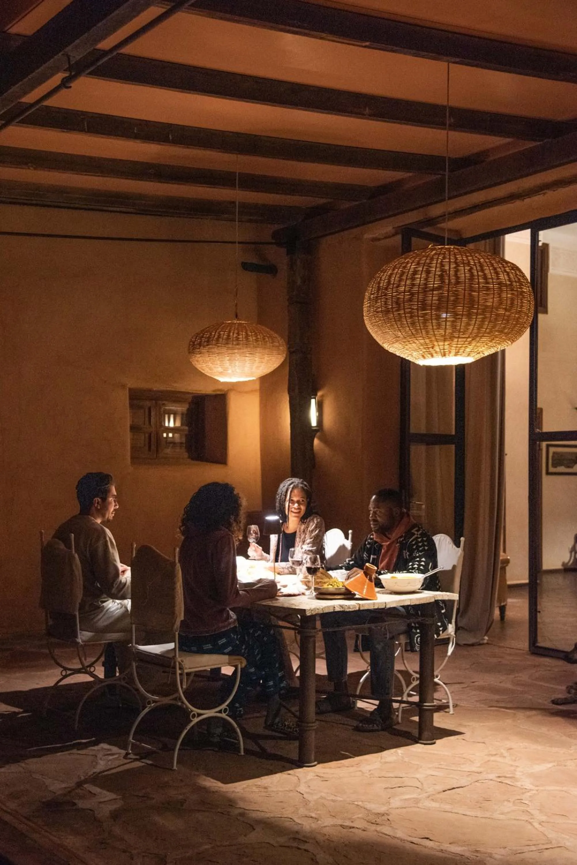 Restaurant/places to eat in Jnane Allia