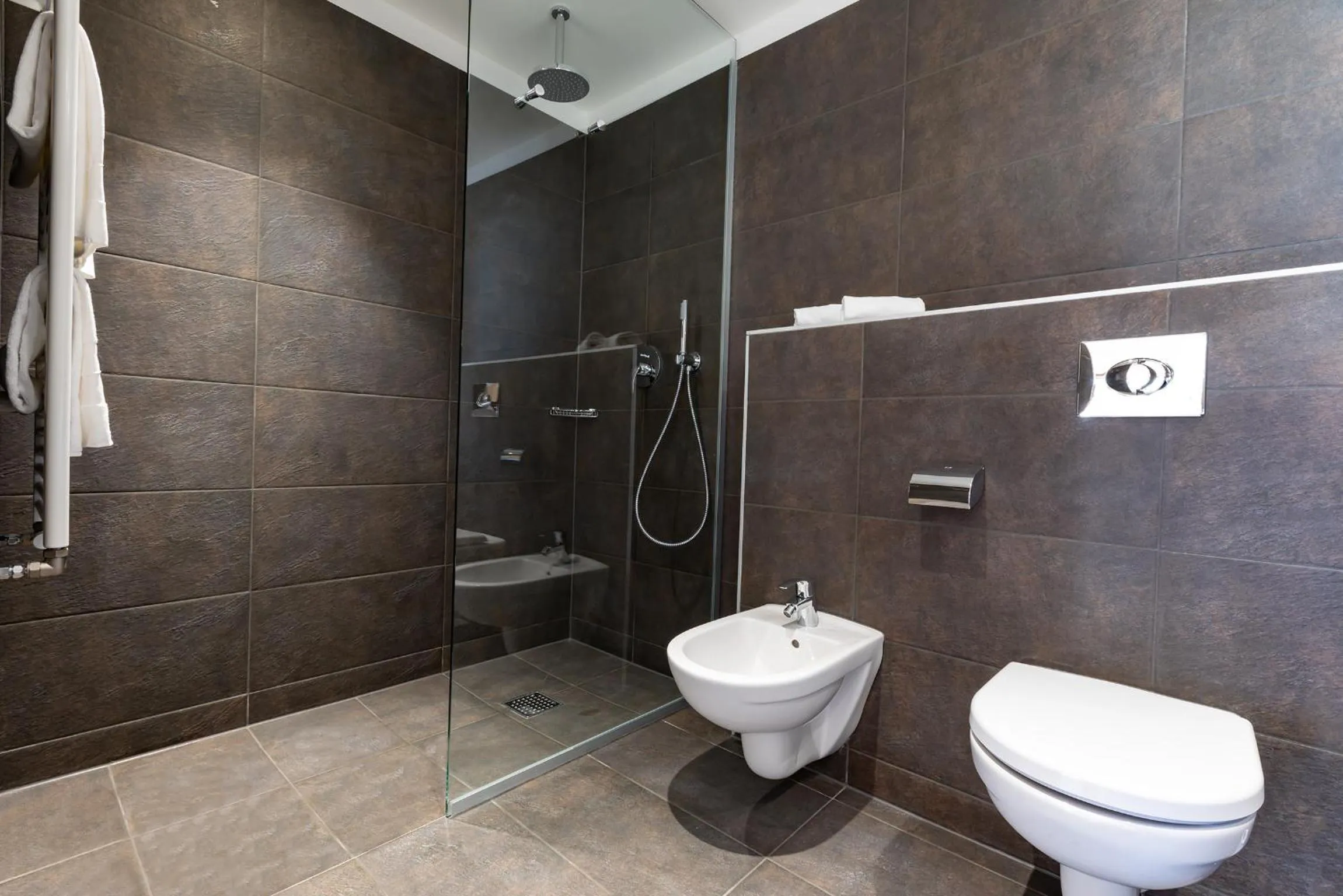 Bathroom in Montivas Lodge