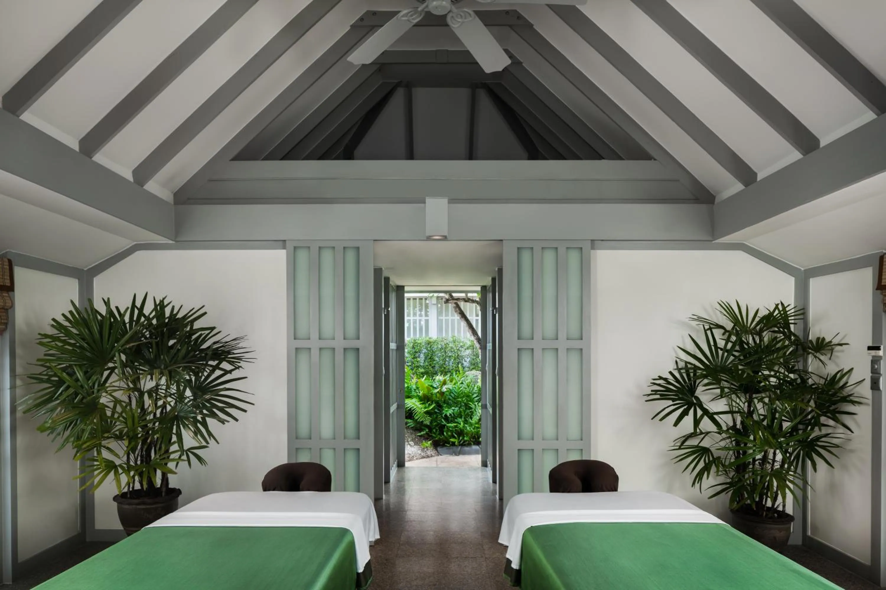 Massage, Bed in The Surin Phuket