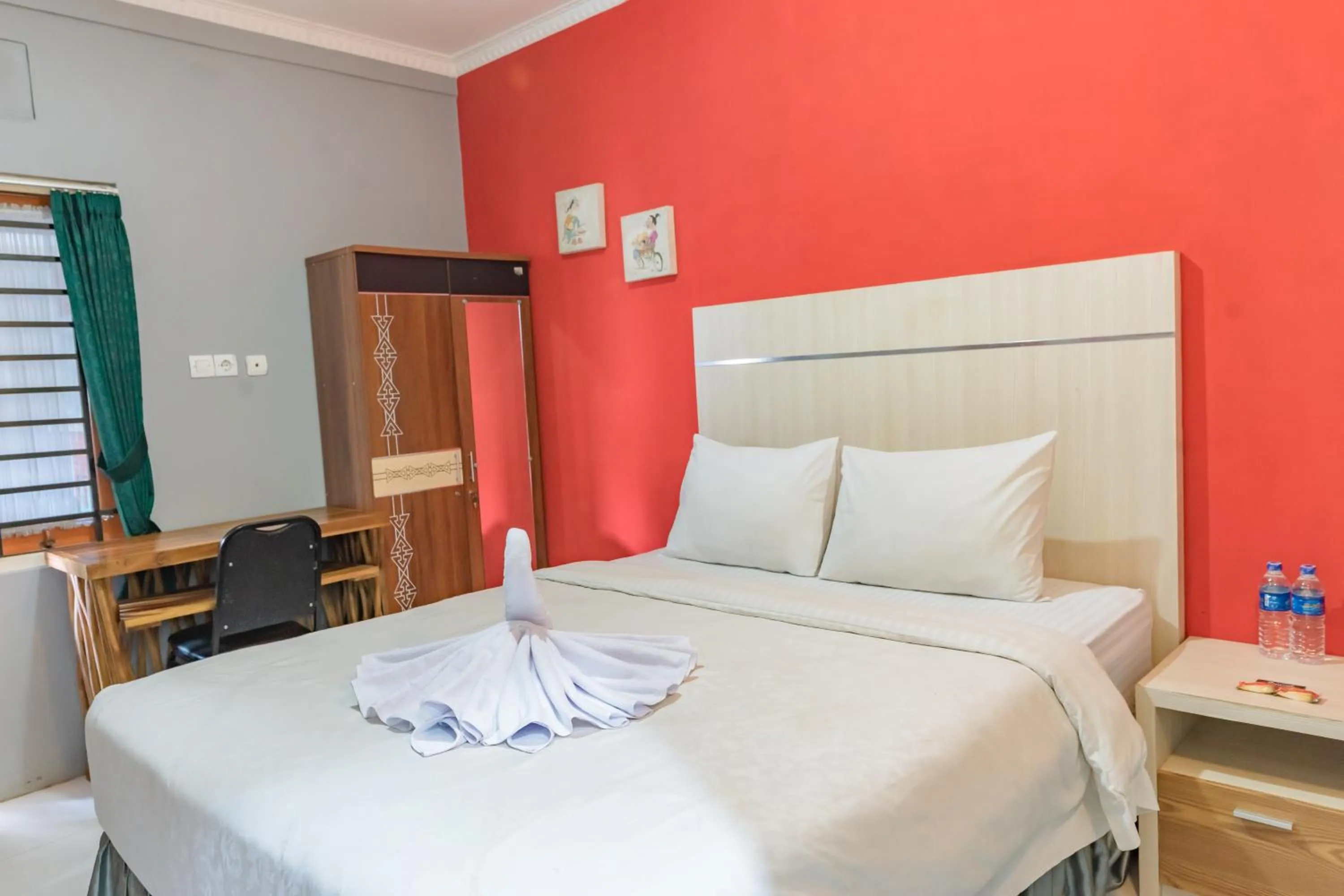 Bed in Metro Malioboro Living