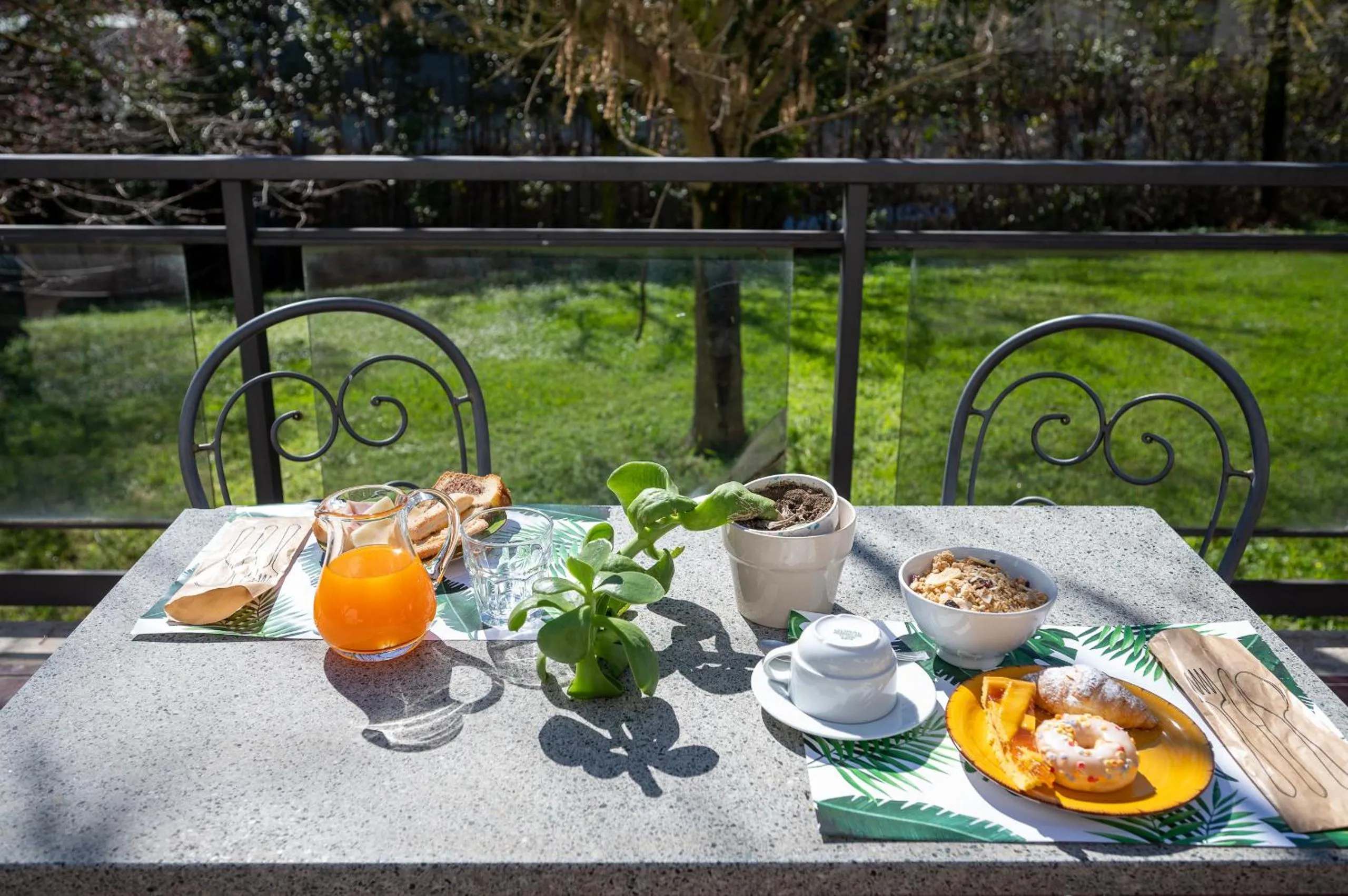 Buffet breakfast in Hotel Torre Di Pratolungo