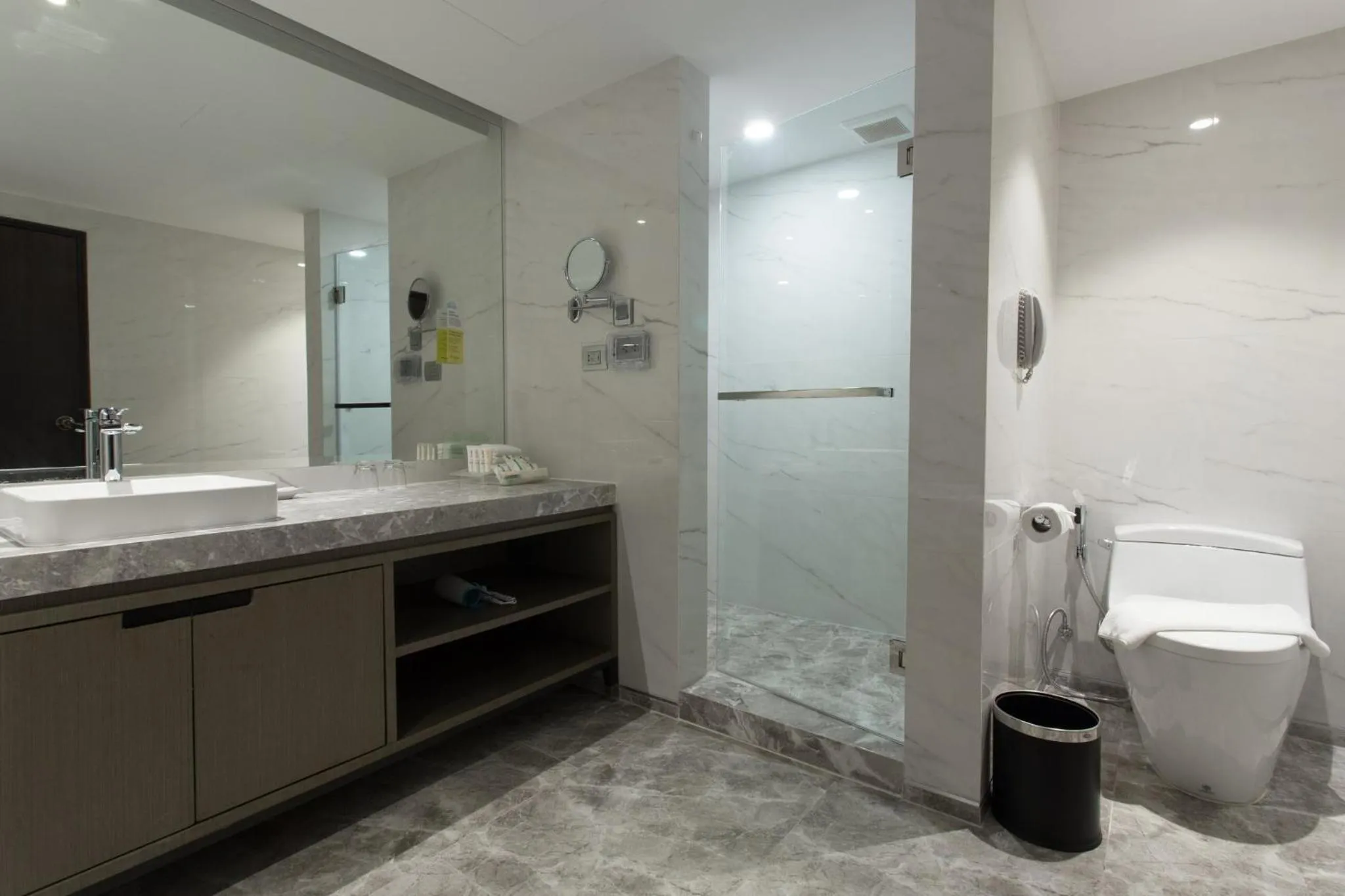 Bathroom in Centara Riverside Hotel Chiang Mai