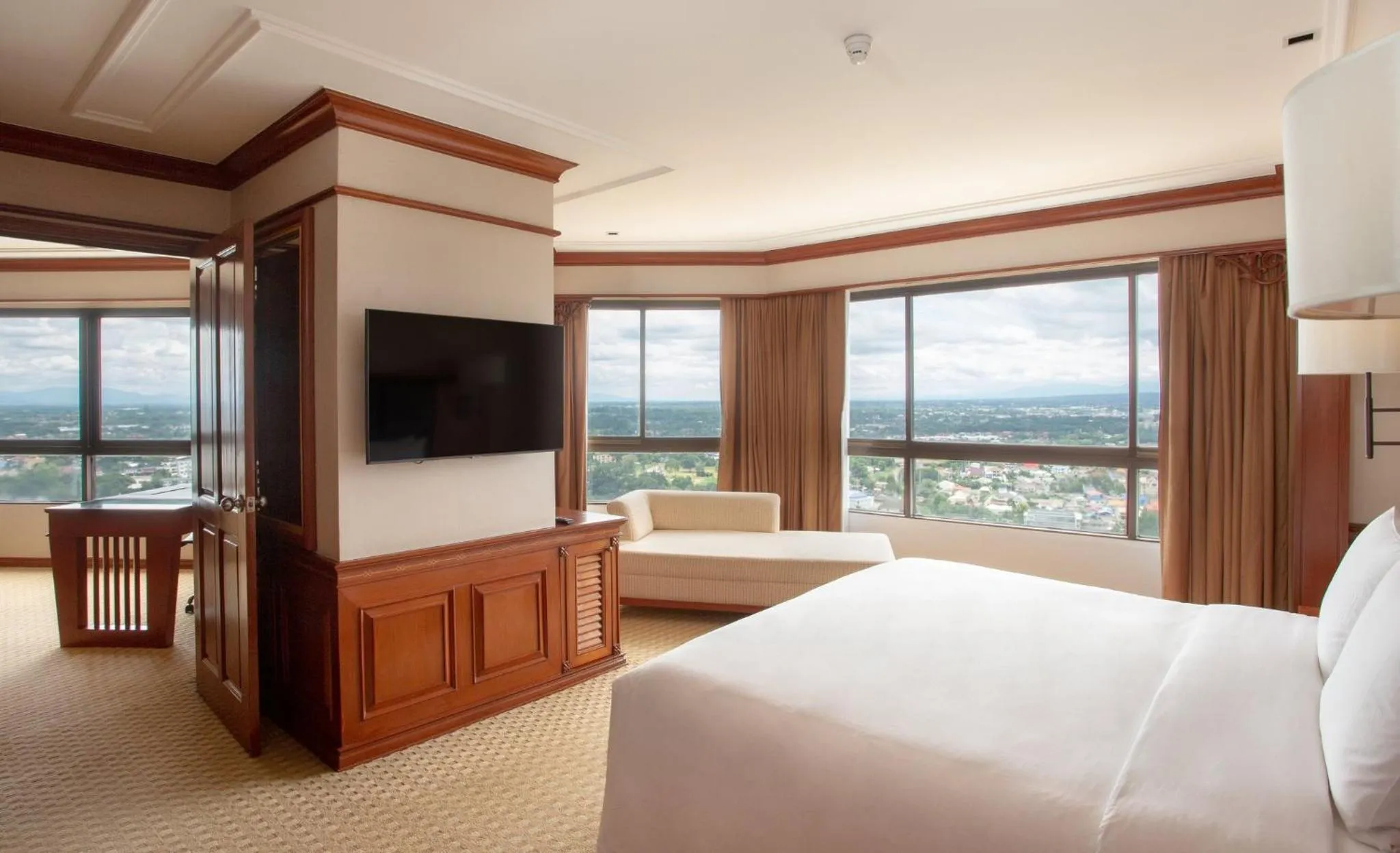 Photo of the whole room, Bed in Centara Riverside Hotel Chiang Mai