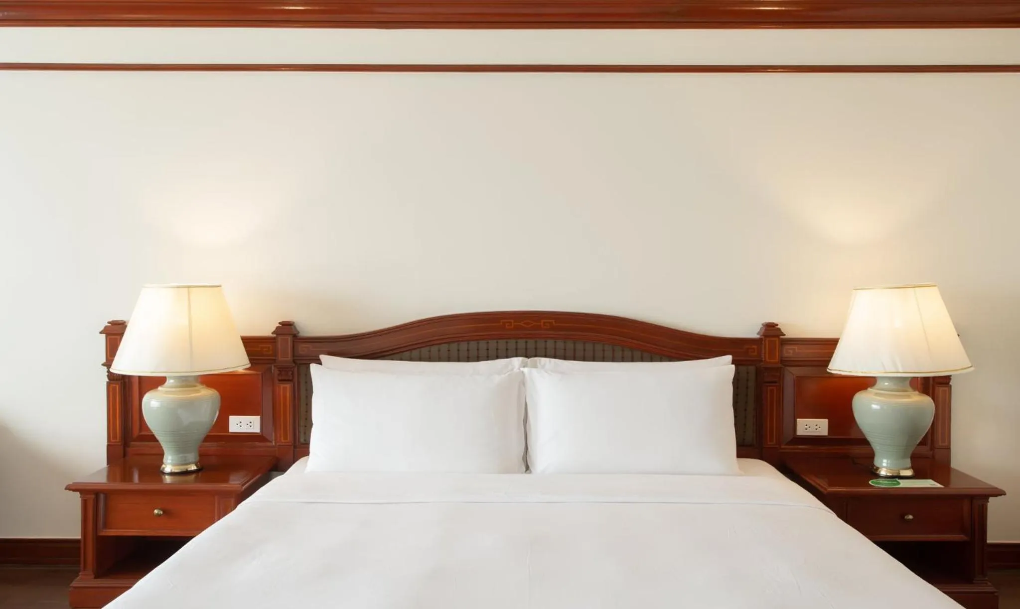 Bedroom, Bed in Centara Riverside Hotel Chiang Mai