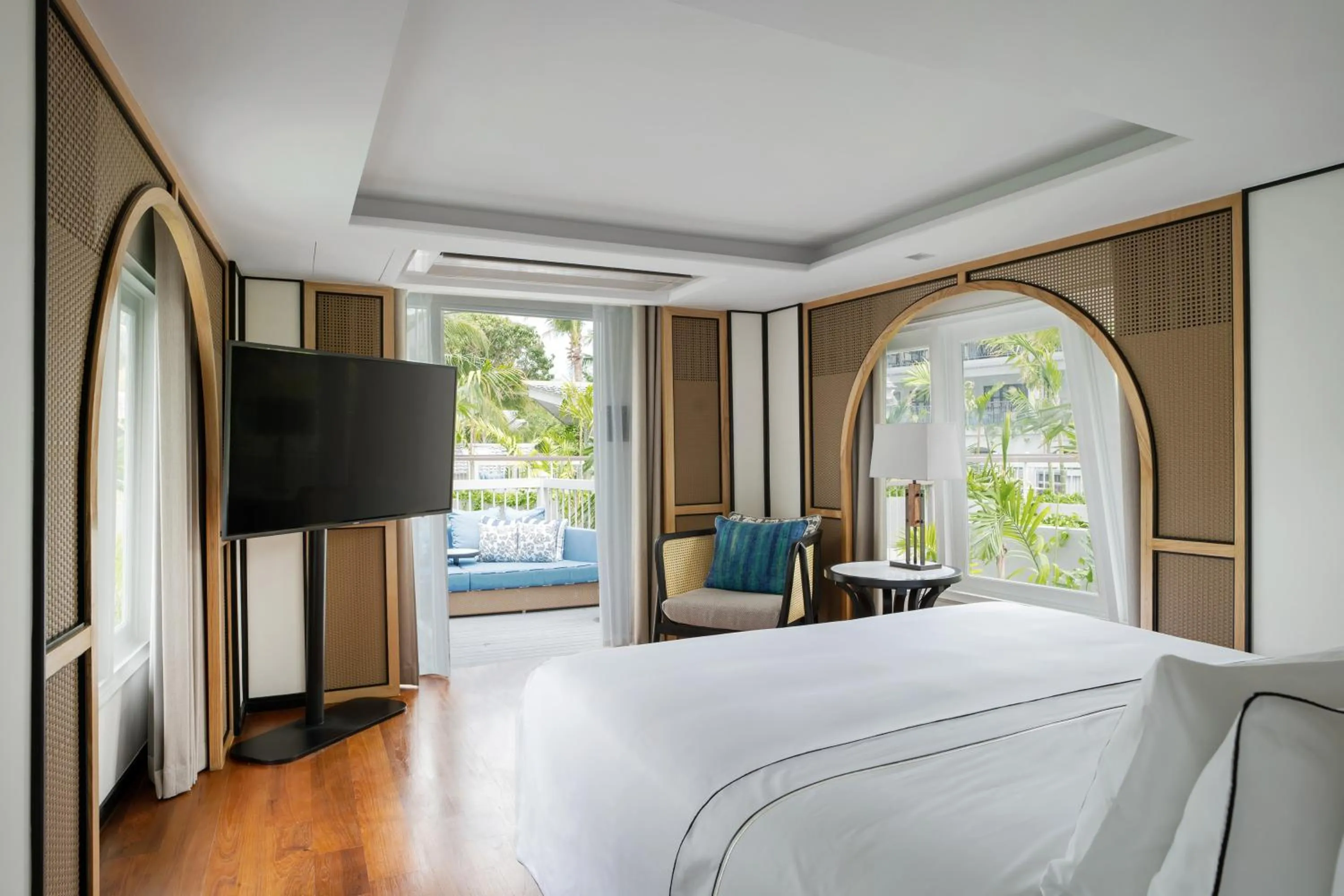 Bed in Melia Koh Samui