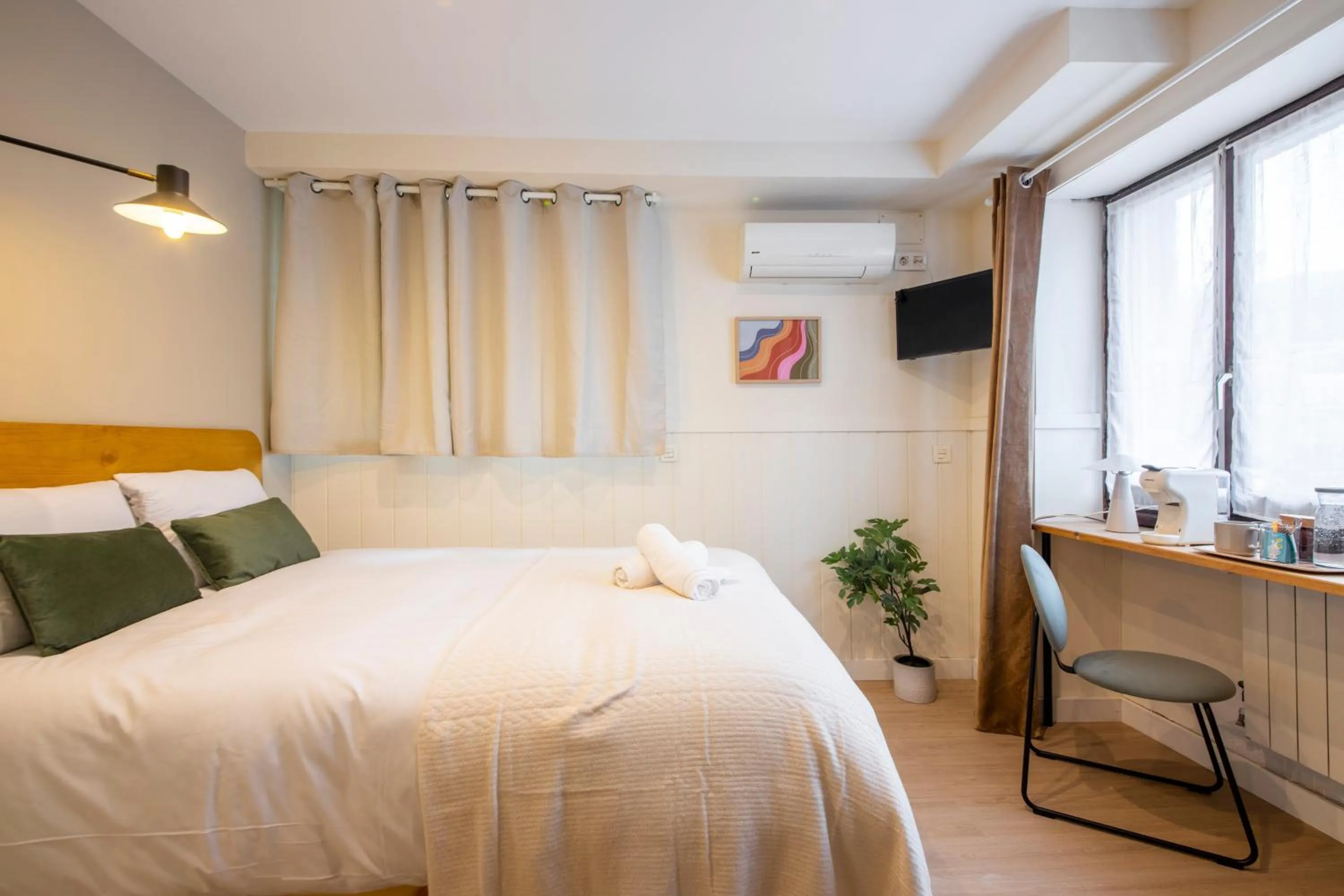 Bed in Hotel Donosti