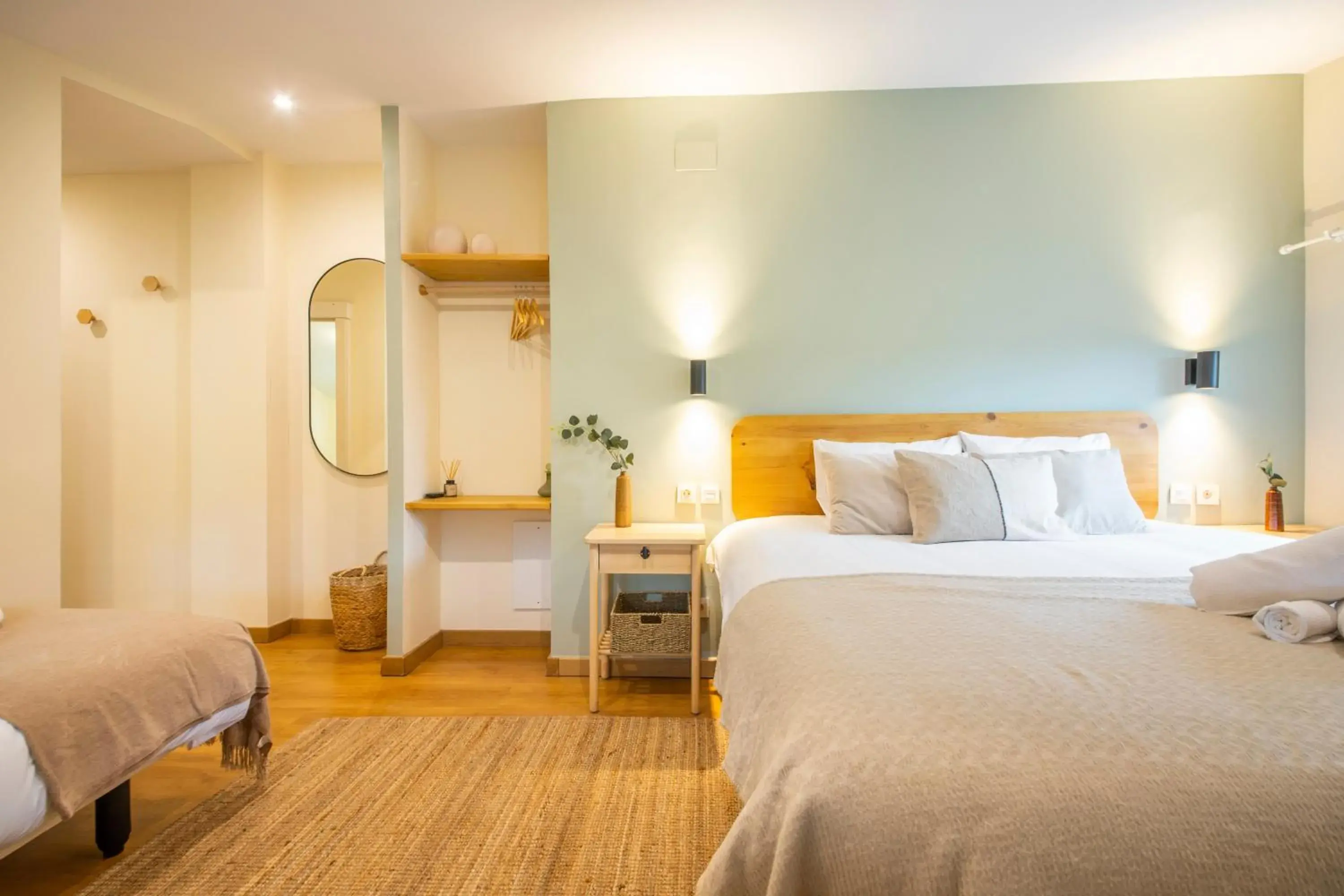 Double Room with Private Bathroom in Hotel Donosti Double Room with Private Bathroom in Hotel Donosti