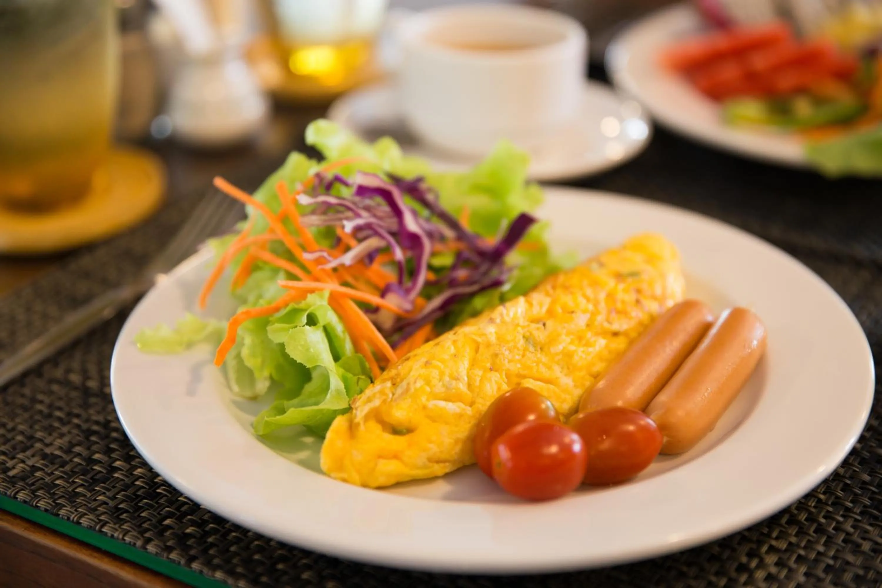 Food and drinks in CH Hotel