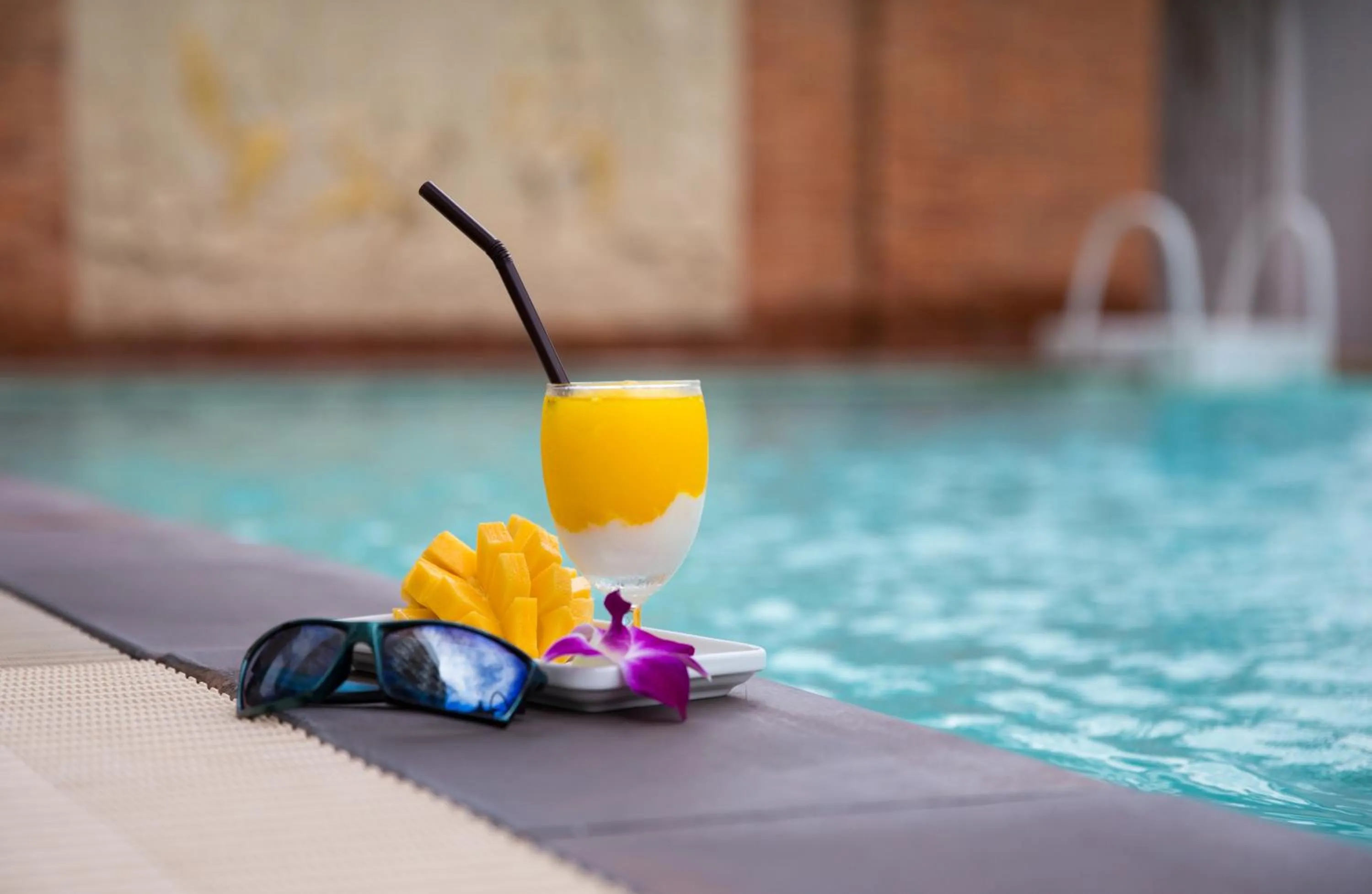 Food and drinks in CH Hotel