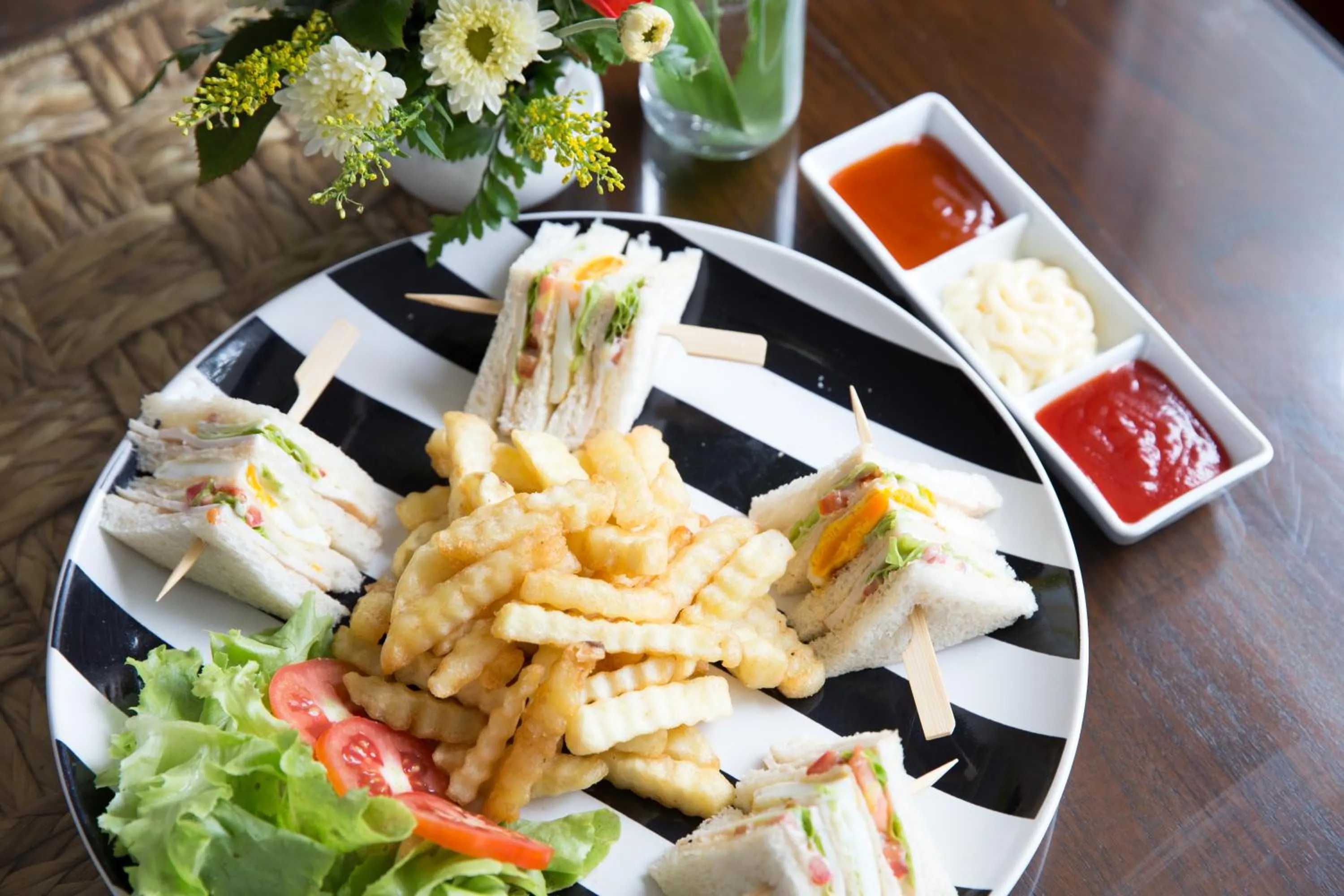 Food and drinks in CH Hotel