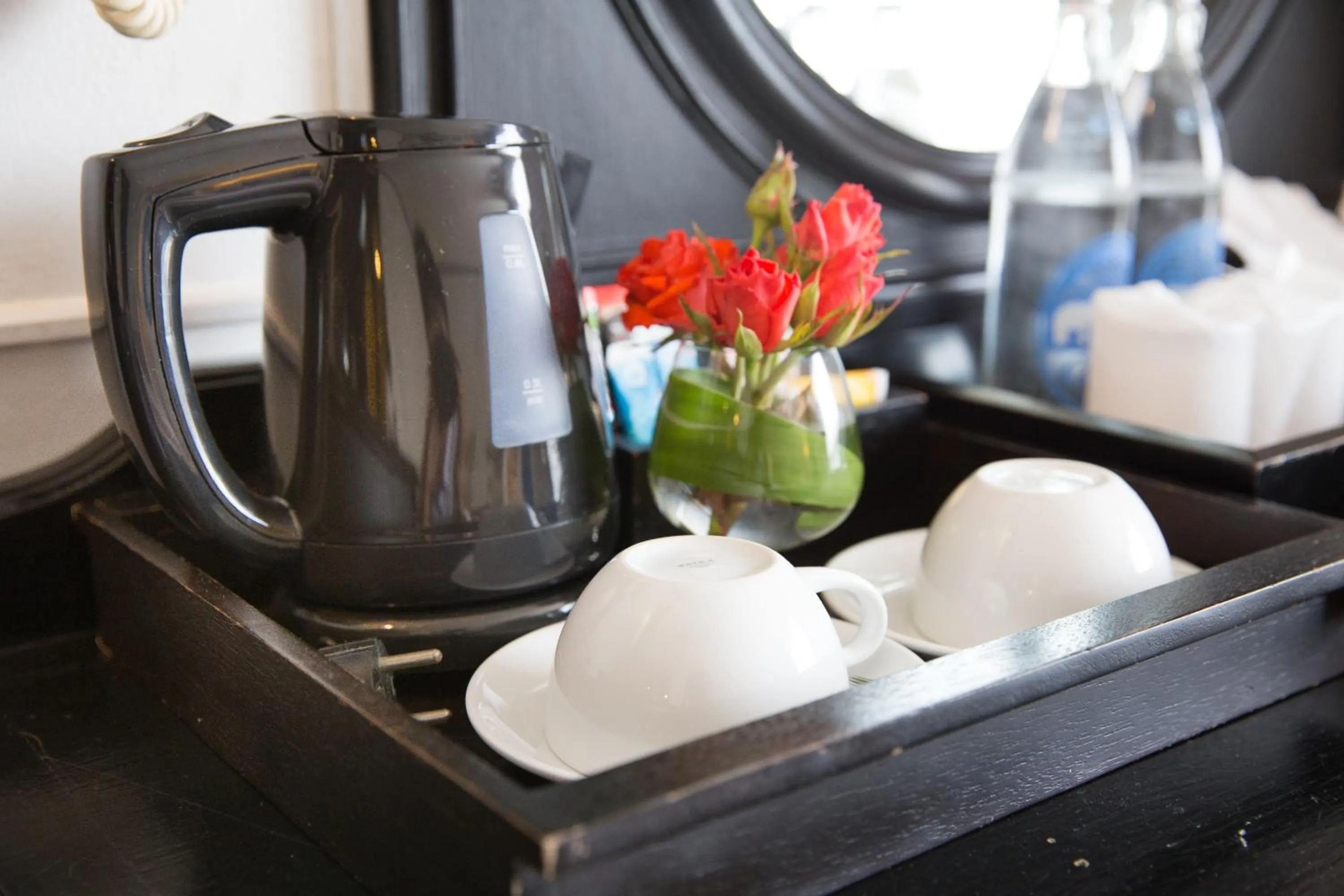 Coffee/tea facilities in CH Hotel