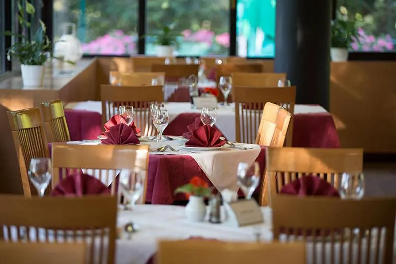 Restaurant/places to eat in Hotel Tomislavov Dom