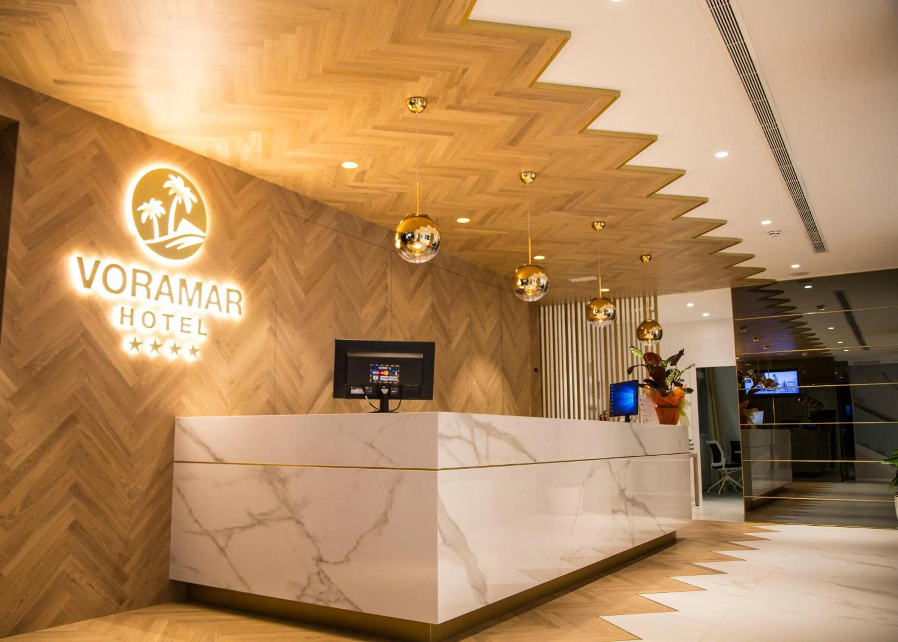 Lobby or reception in Hotel Voramar