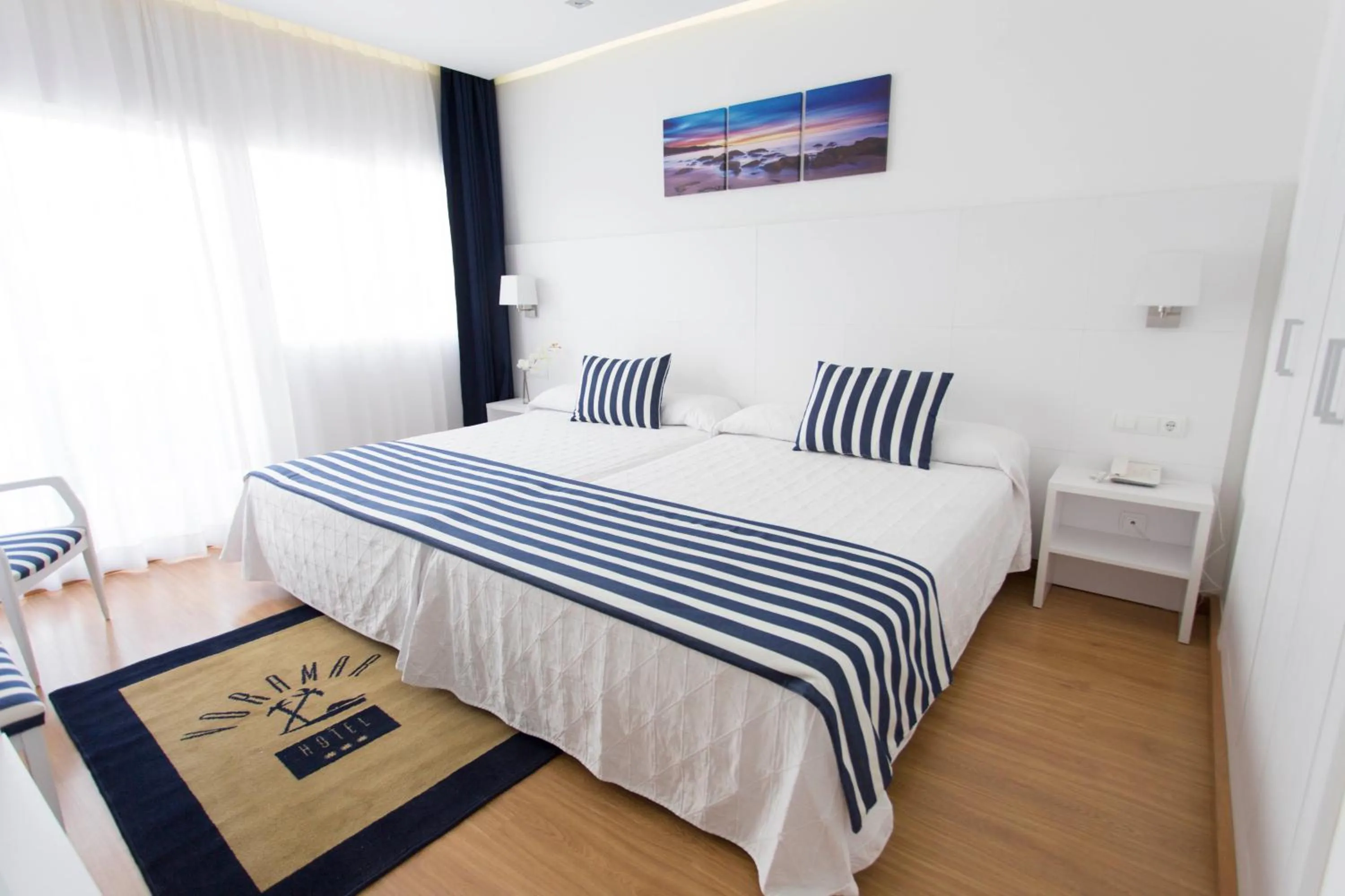 Bedroom, Bed in Hotel Voramar