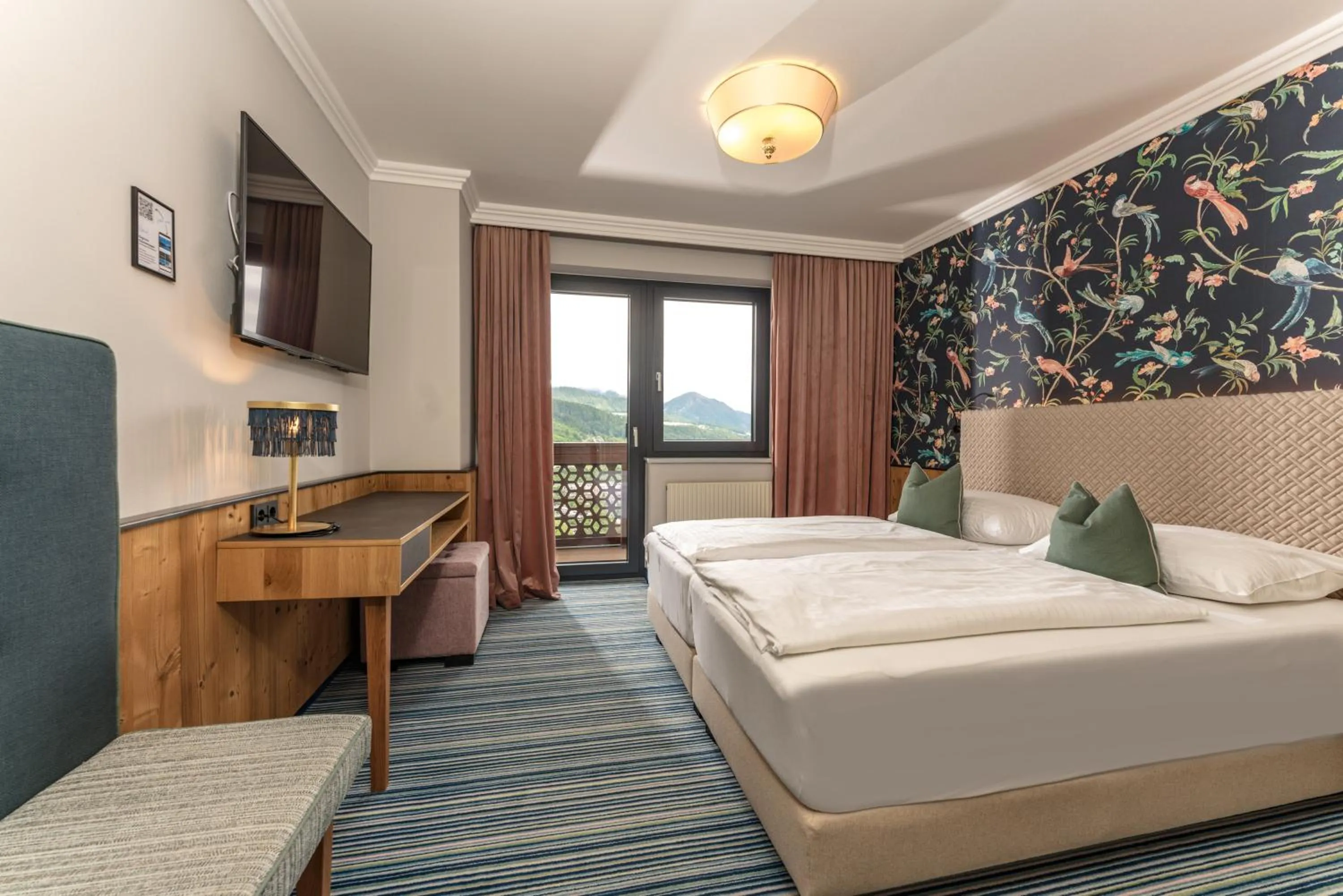 Photo of the whole room, Bed in Erzherzog Johann Alpin Style Hotel - Adults Only