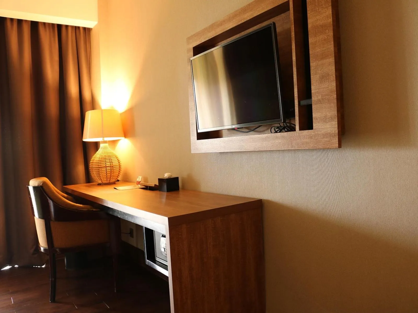 Emersia Hotel & Resort Batusangkar