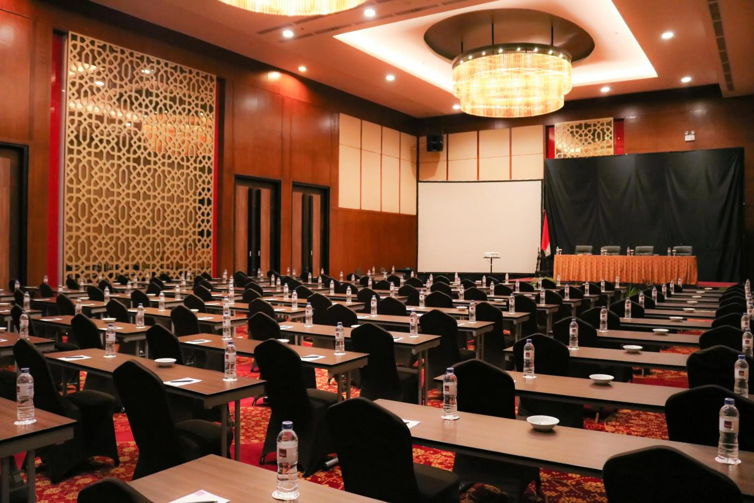 Emersia Hotel & Resort Batusangkar