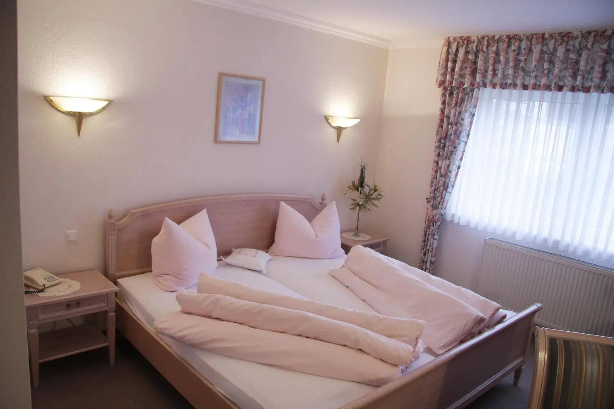 Double or Twin Room in Hotel Edel Double or Twin Room in Hotel Edel