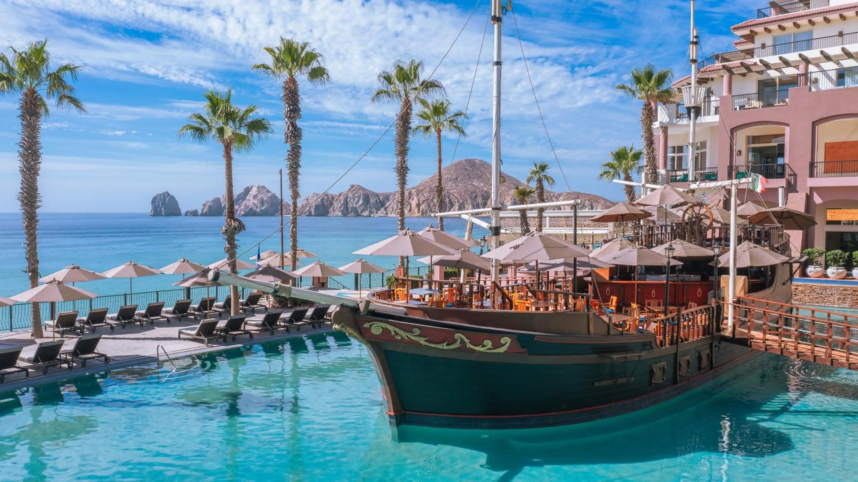 Restaurant/places to eat in Villa del Arco Beach Resort & Spa