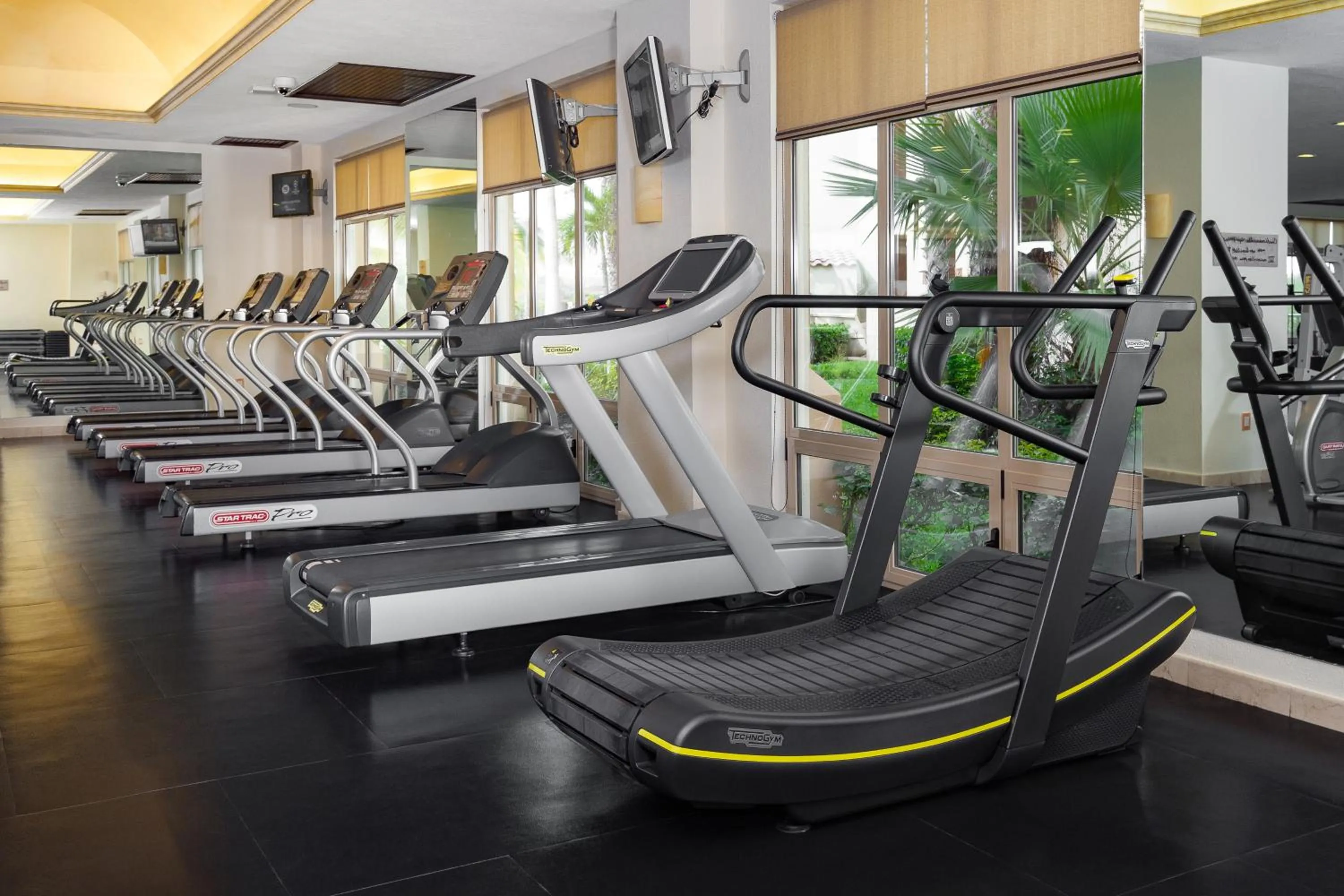 Fitness centre/facilities in Villa del Arco Beach Resort & Spa
