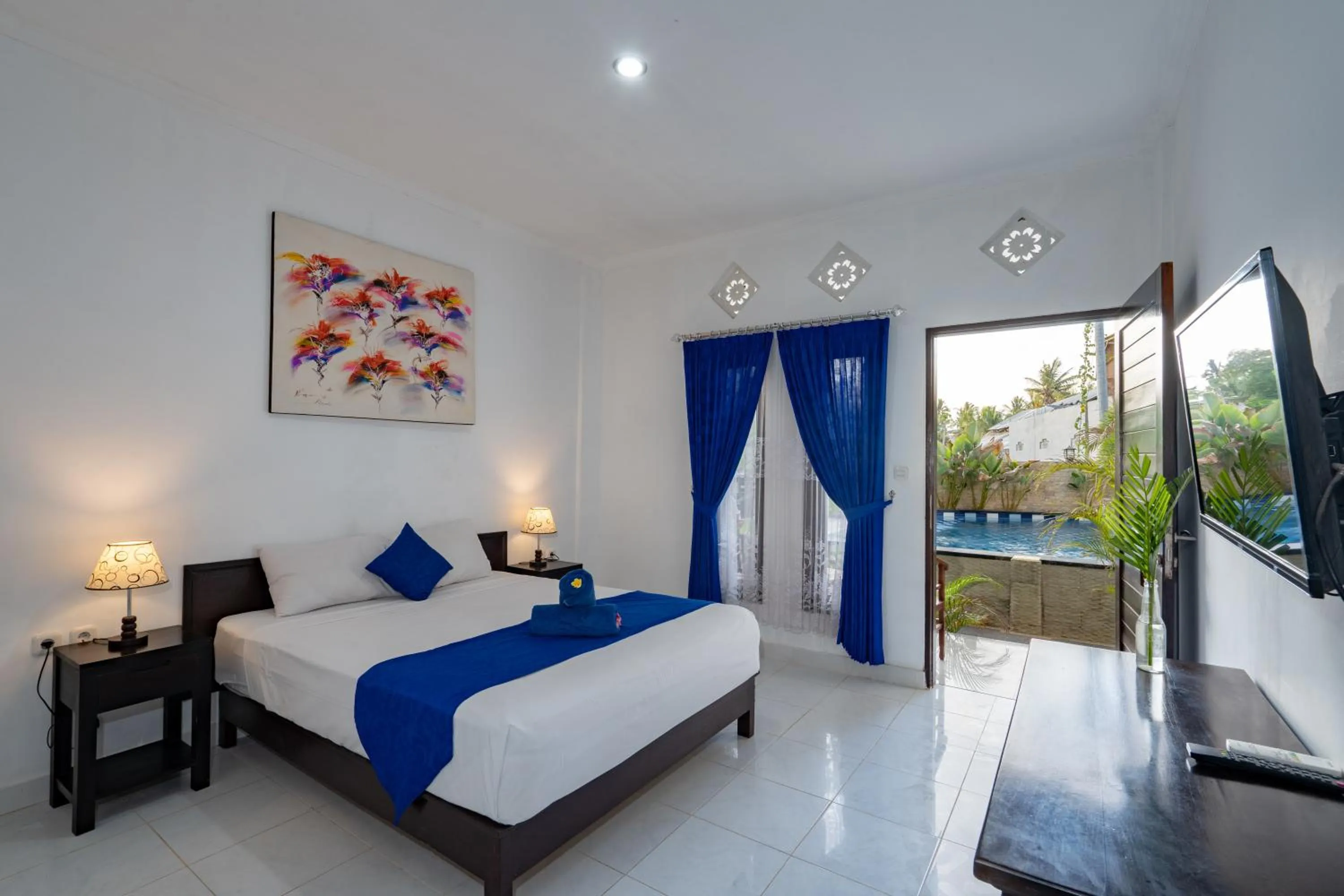 Photo of the whole room, Bed in Nusa Sentana Lembongan Bali