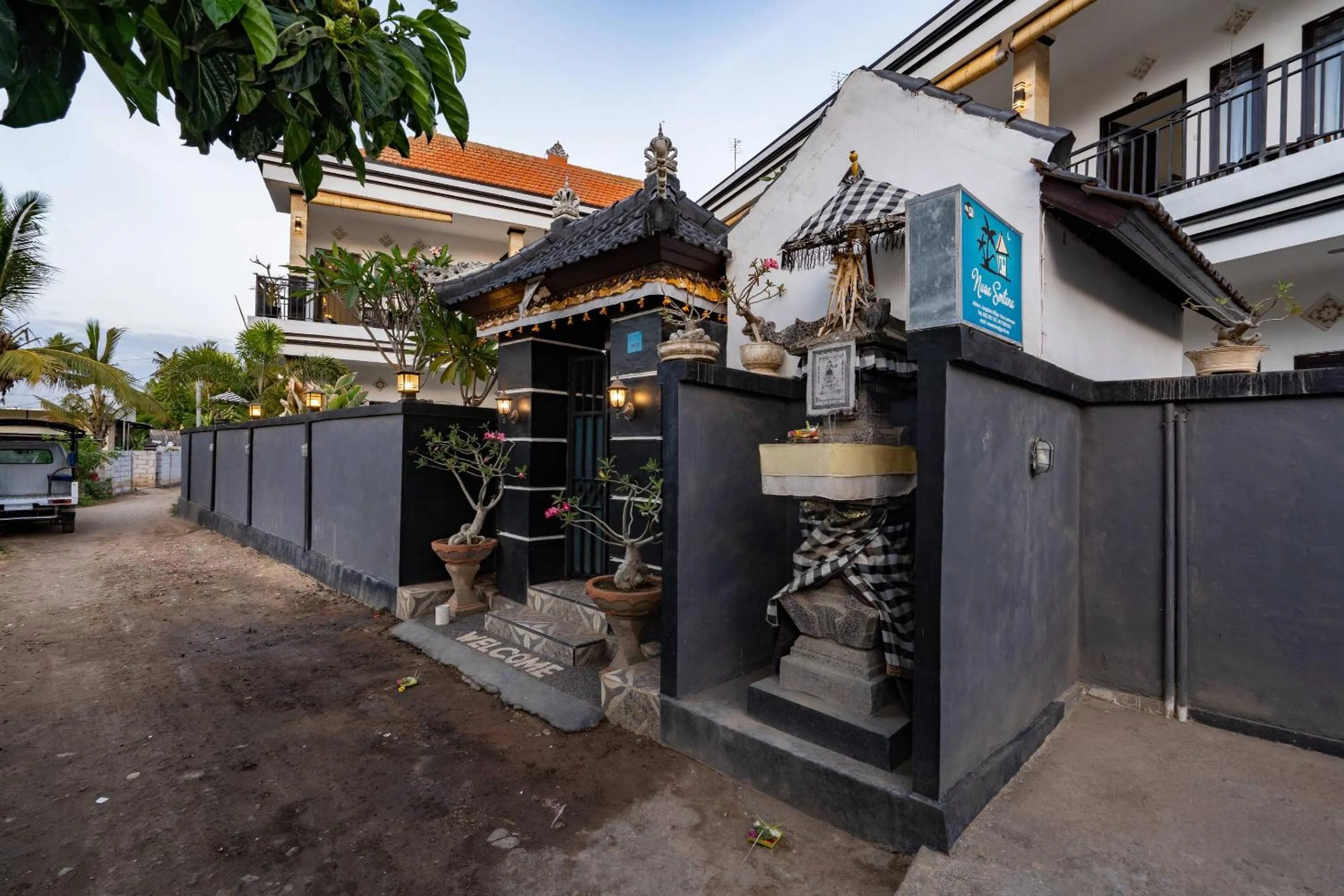 Property building in Nusa Sentana Lembongan Bali