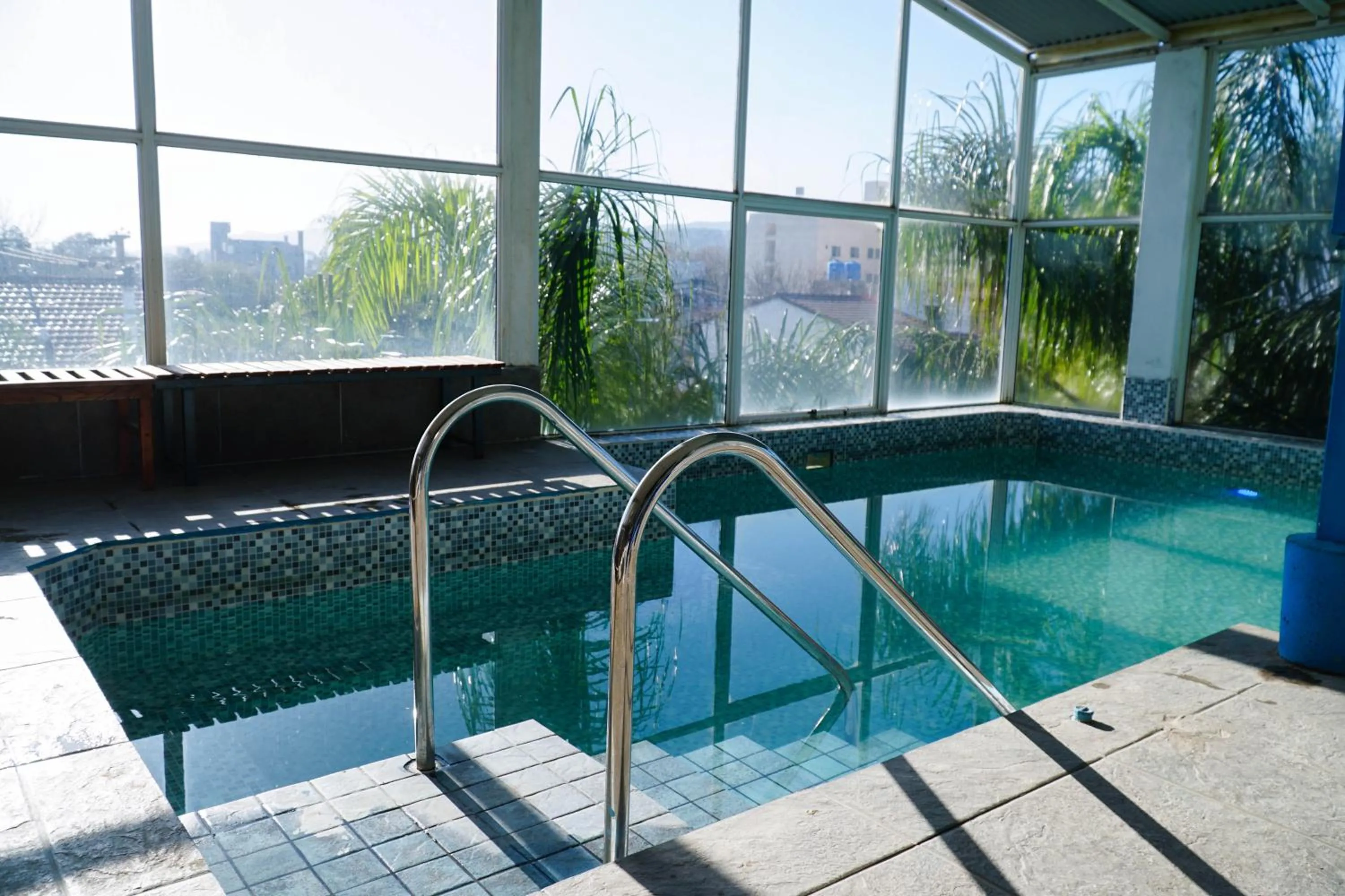 Swimming pool in Hotel El Cid