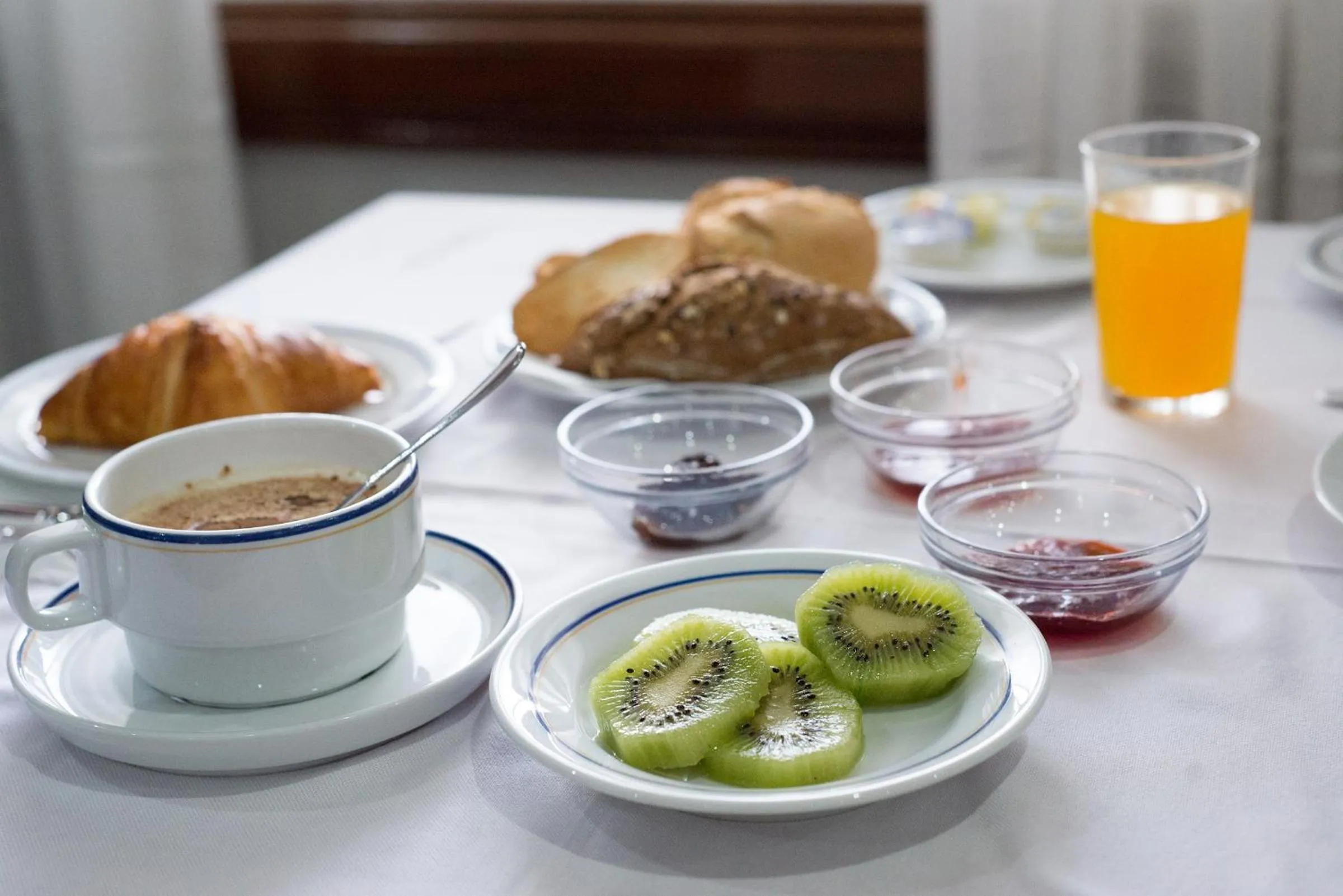 Food and drinks in Hotel Boavista I