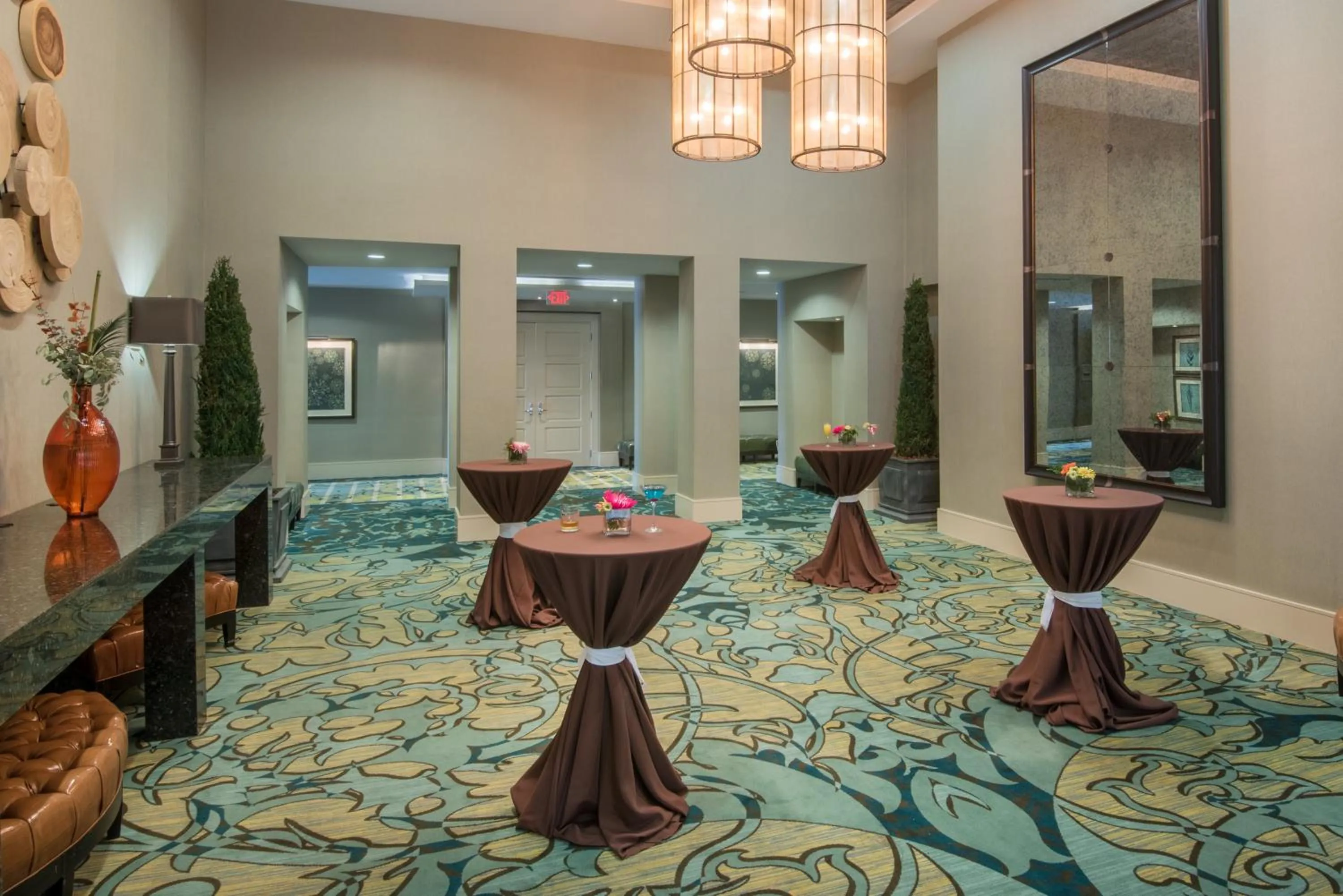 Meeting/conference room in Crowne Plaza Charleston by IHG