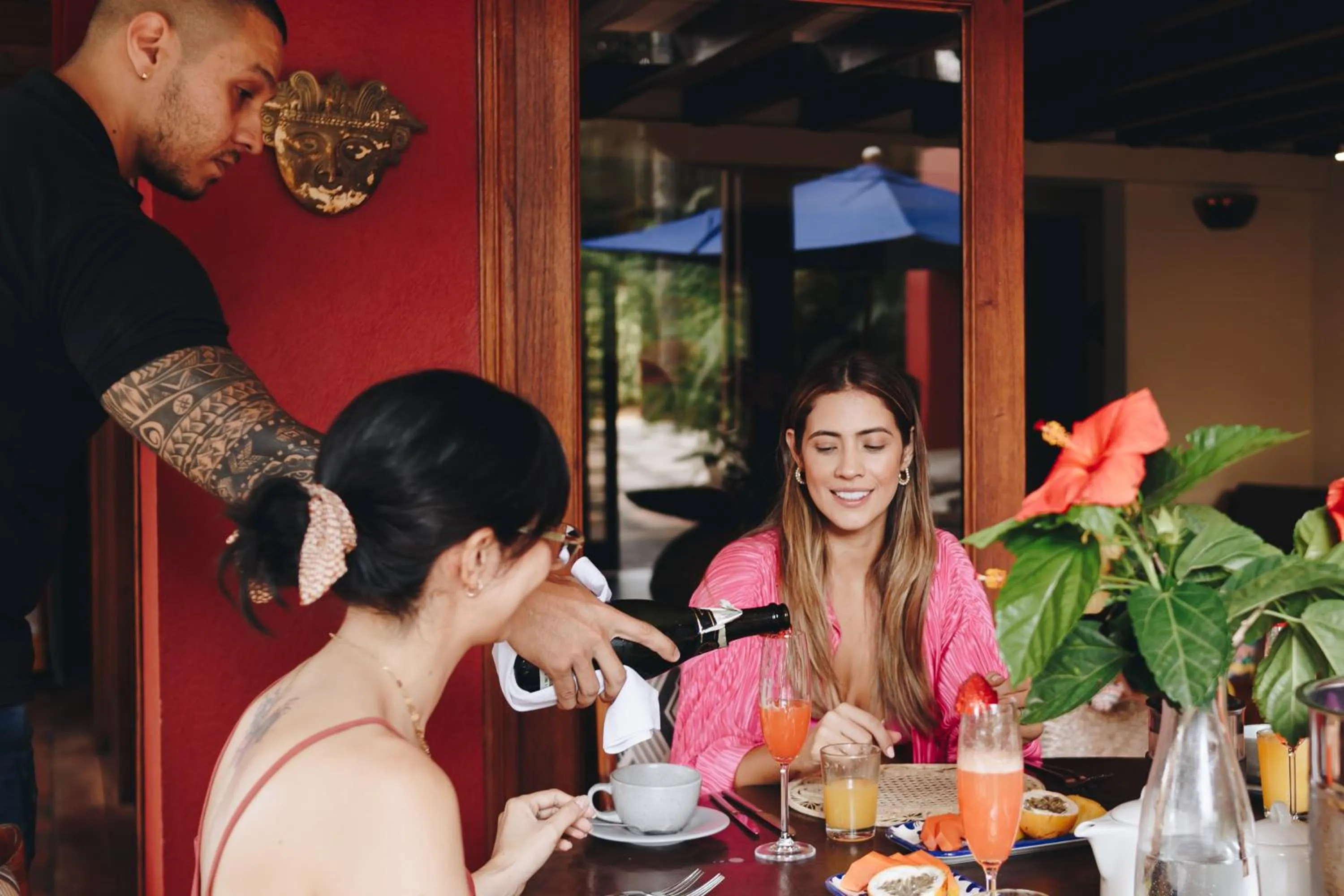 Breakfast in Sazagua Hotel Boutique