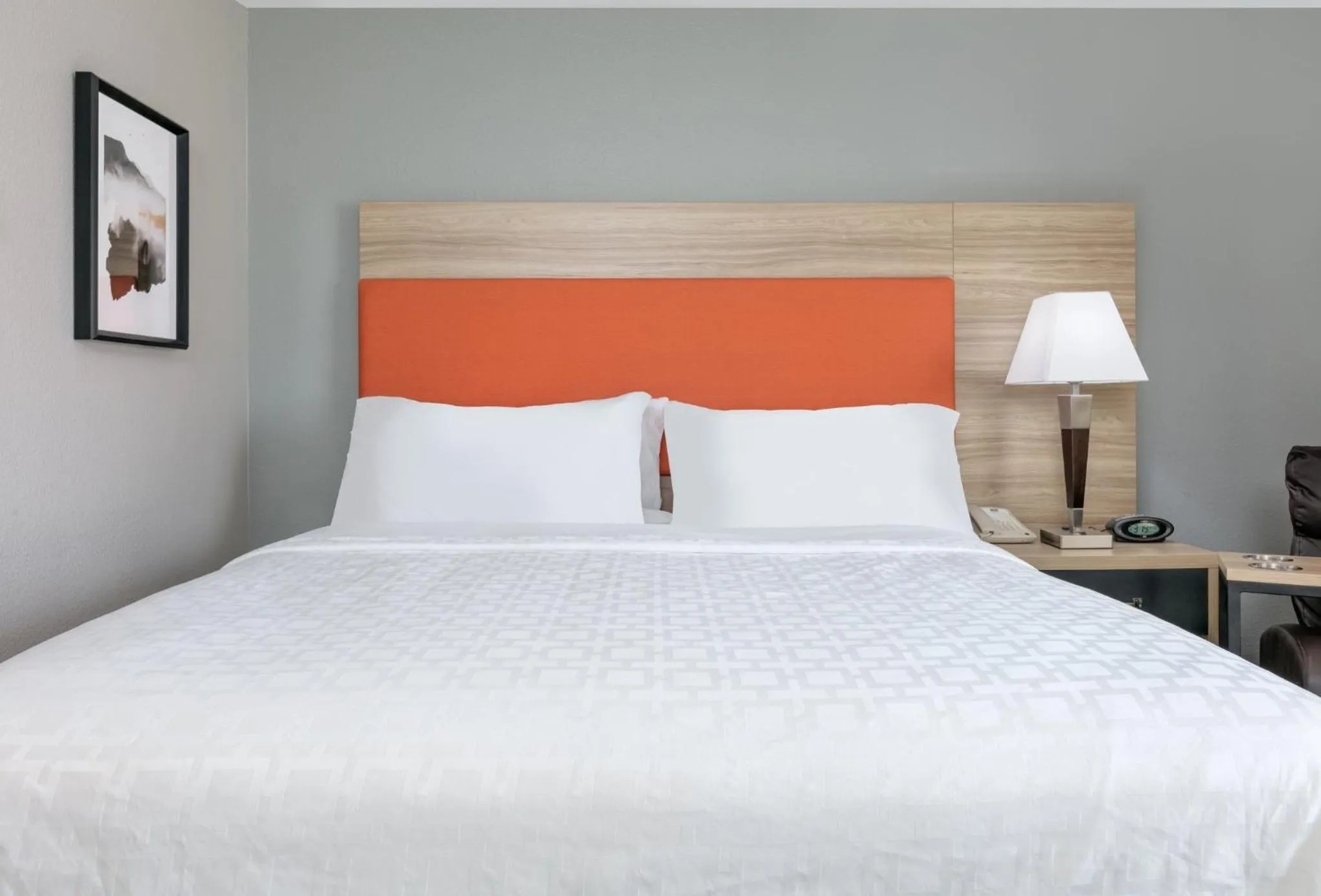 Photo of the whole room, Bed in Candlewood Suites Fort Worth West by IHG