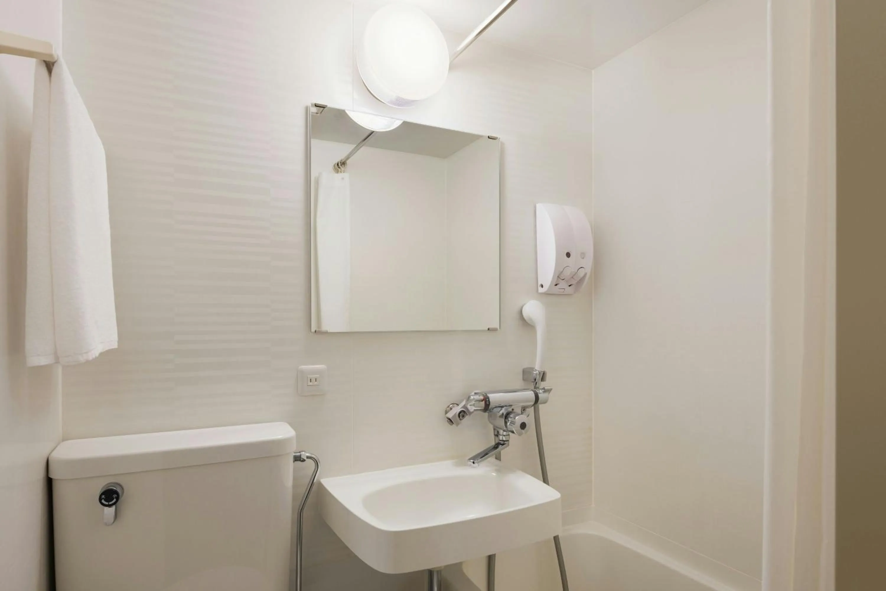 Photo of the whole room in Four Points Flex by Sheraton Morioka