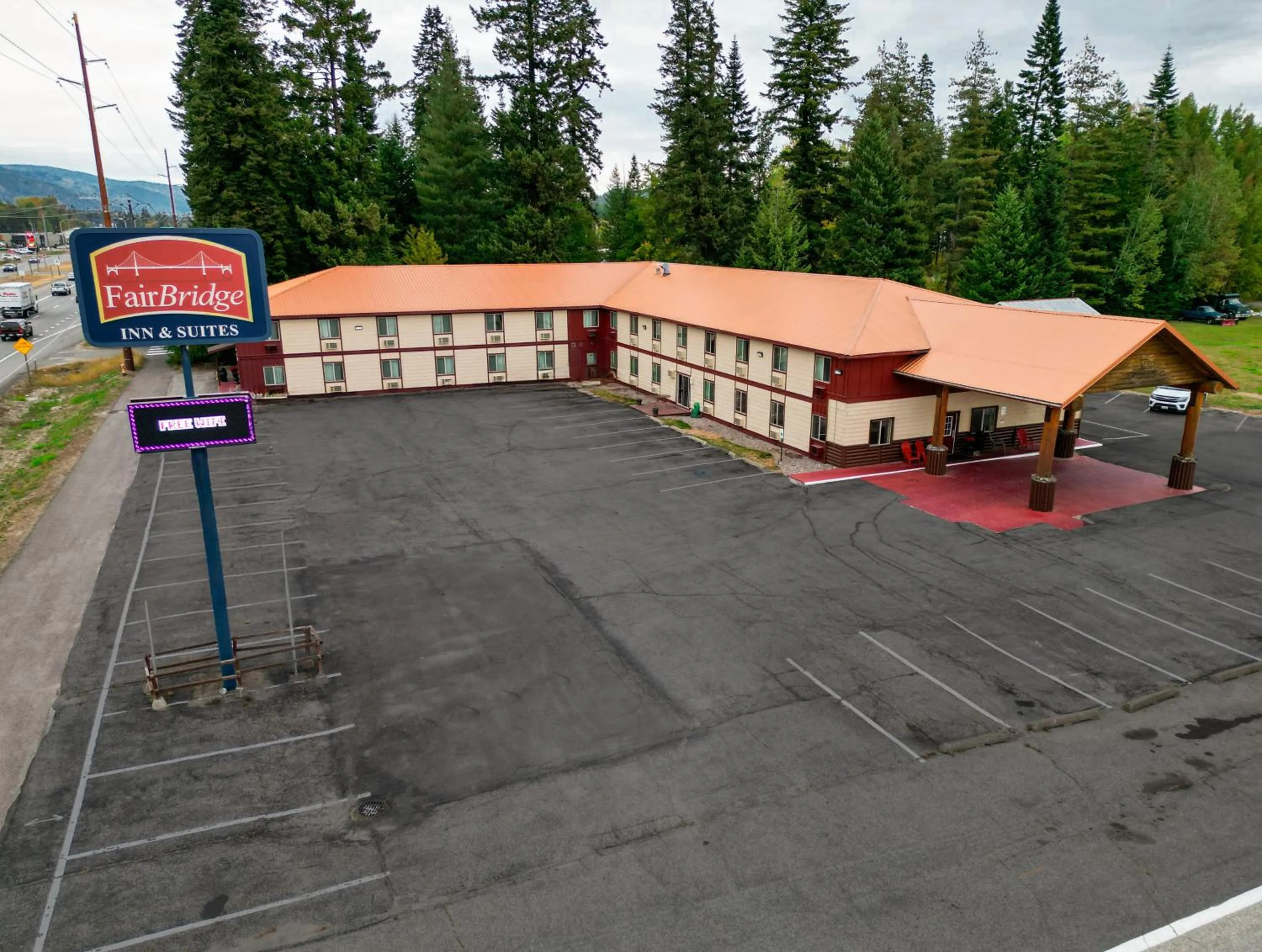 Property building in FairBridge Inn and Suites Sandpoint
