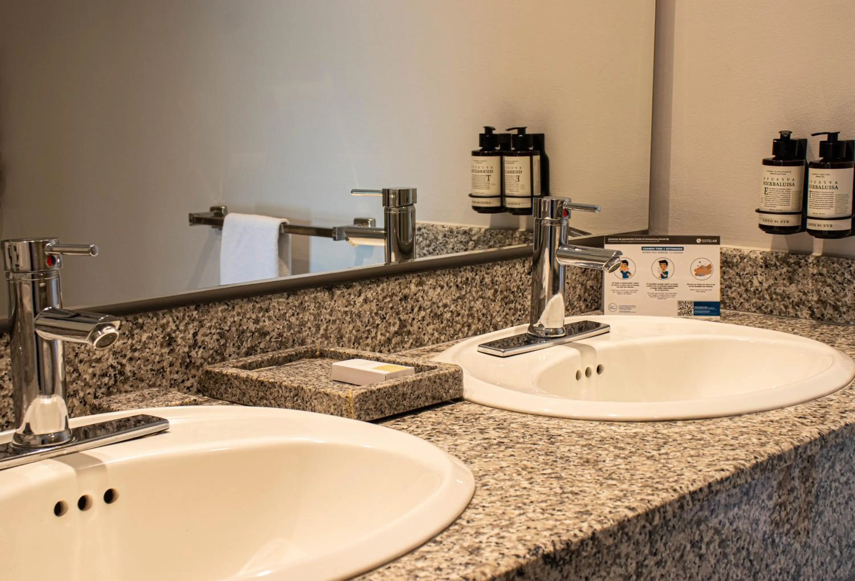 Bathroom in Hotel Estelar Altamira