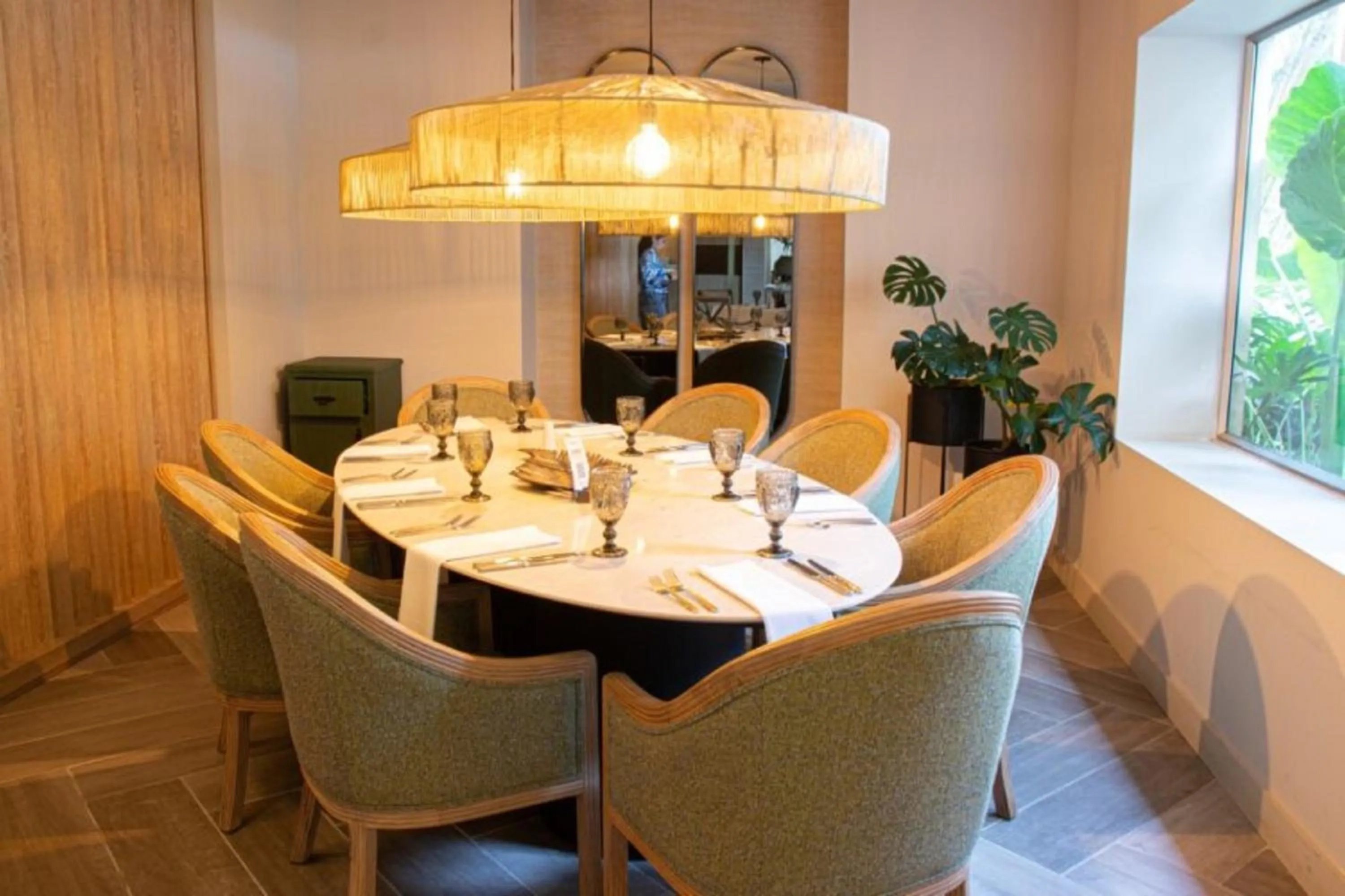 Restaurant/places to eat in Hotel Estelar Altamira