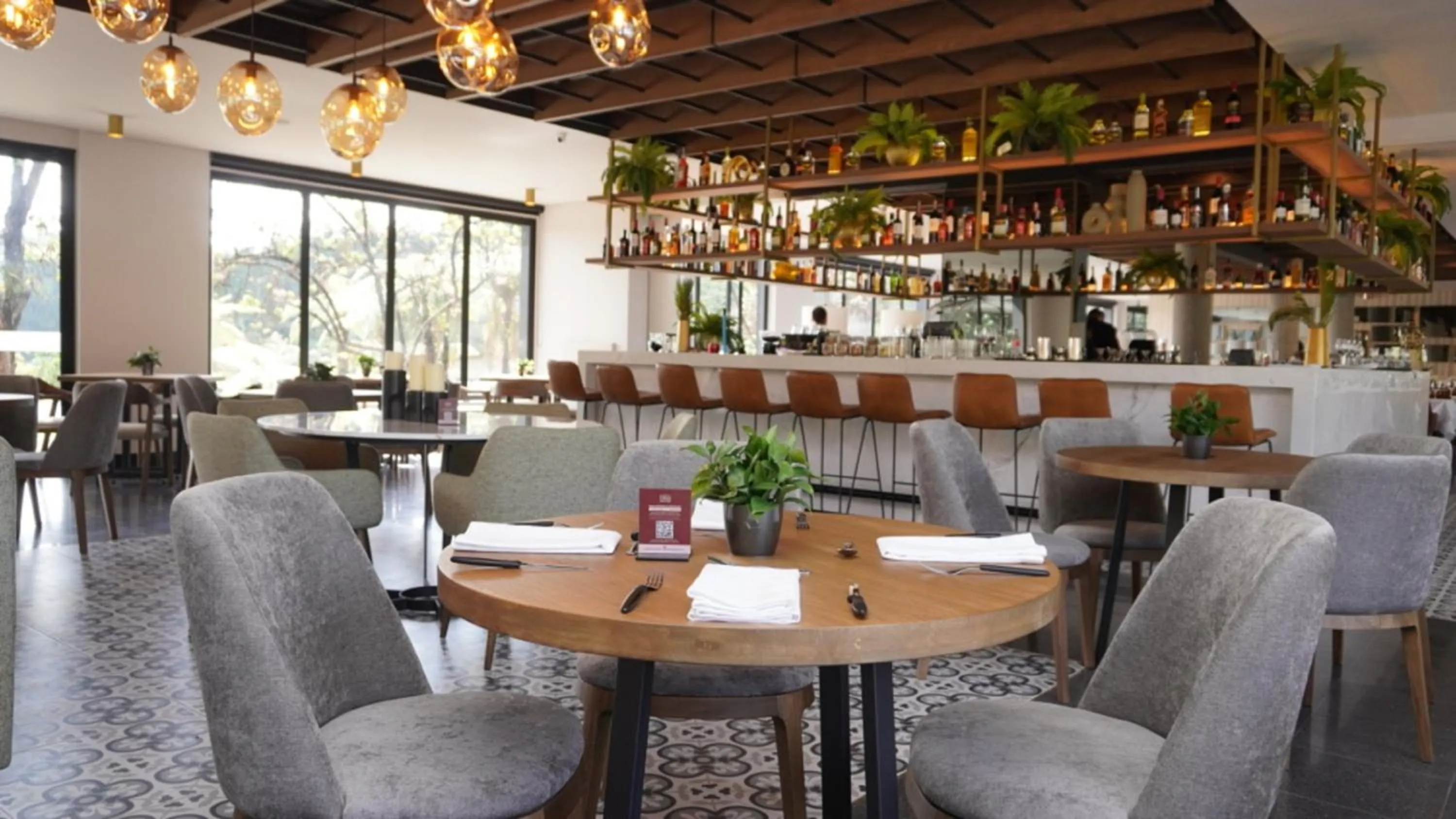 Restaurant/places to eat in Estelar Recinto Del Pensamiento Hotel Y Centro De Convenciones