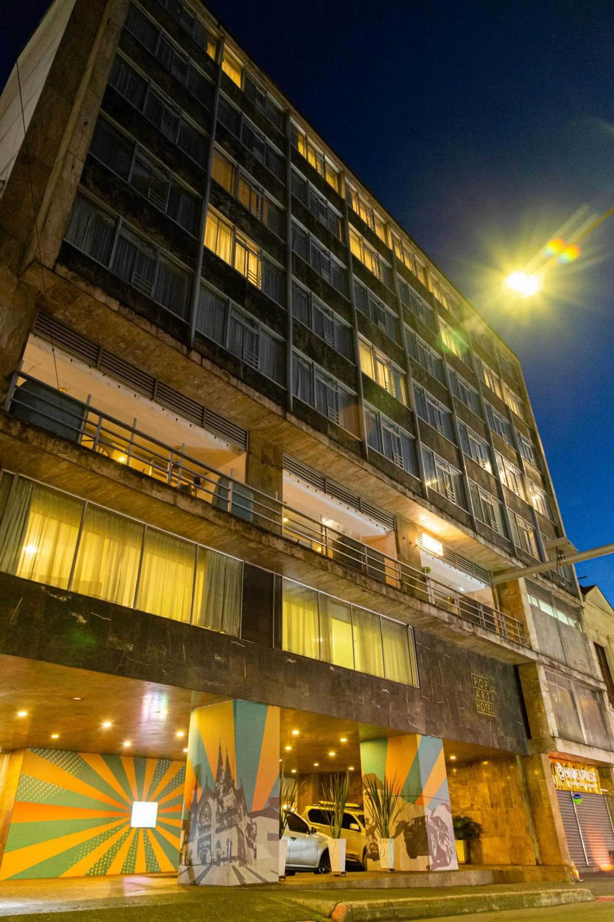 Property building in Pop Art Hotel Las Colinas Manizales