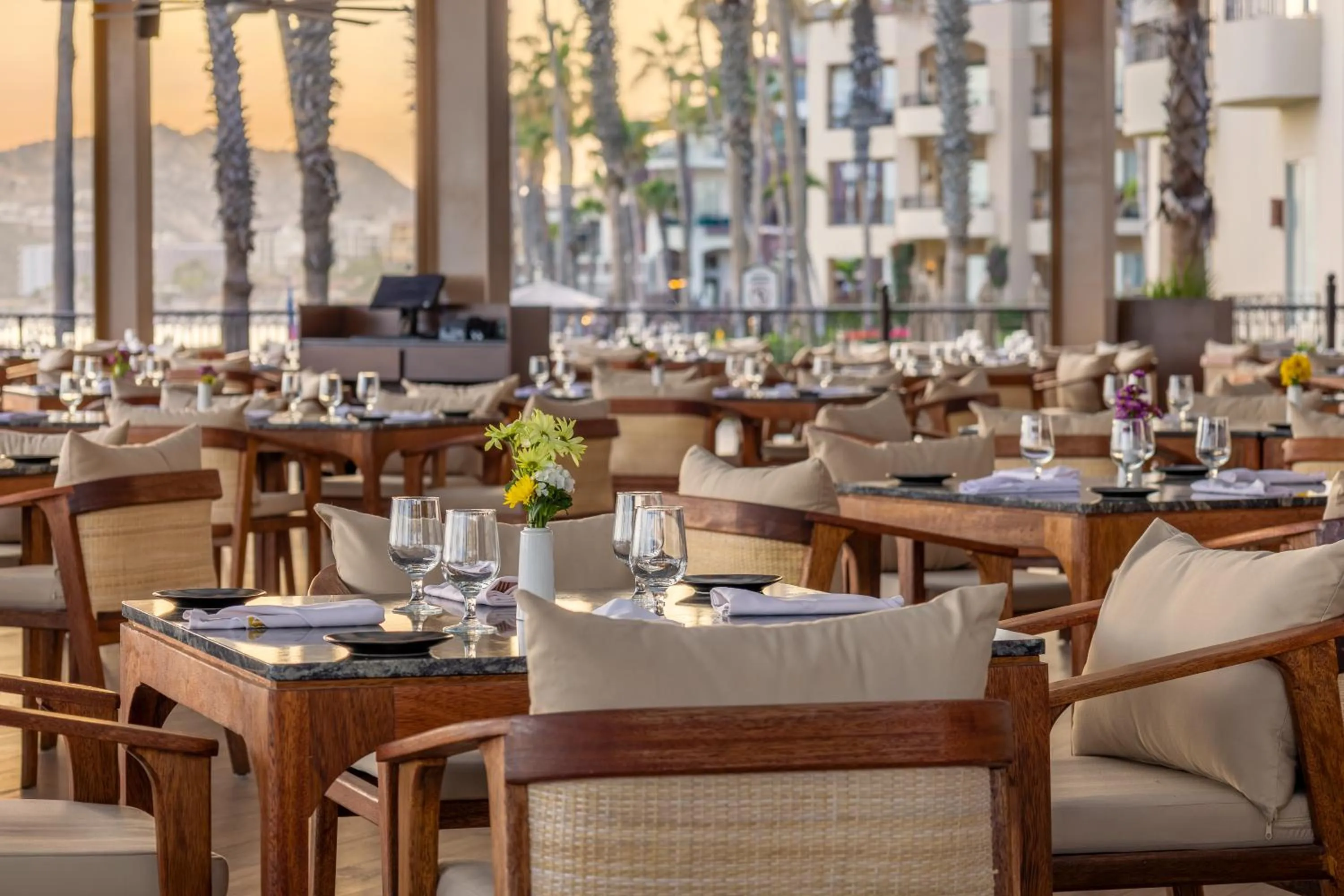 Restaurant/places to eat in Villa del Palmar Beach Resort & Spa