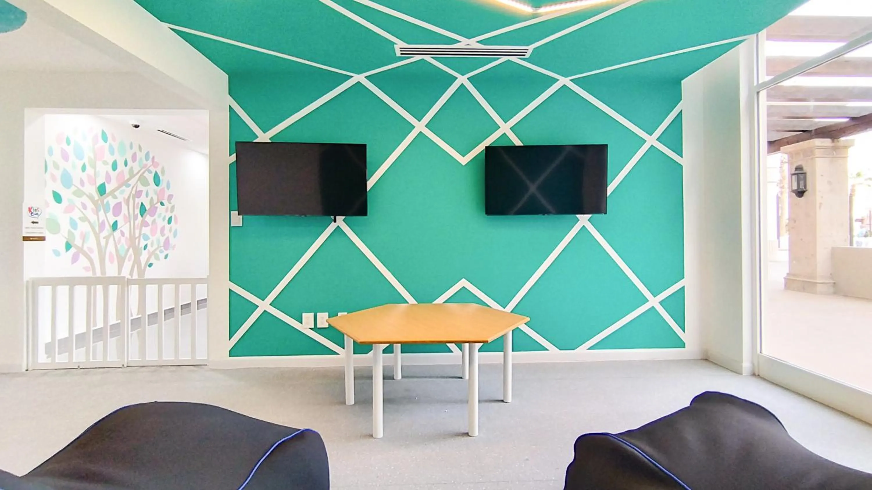 Kids's club in Villa del Palmar Beach Resort & Spa