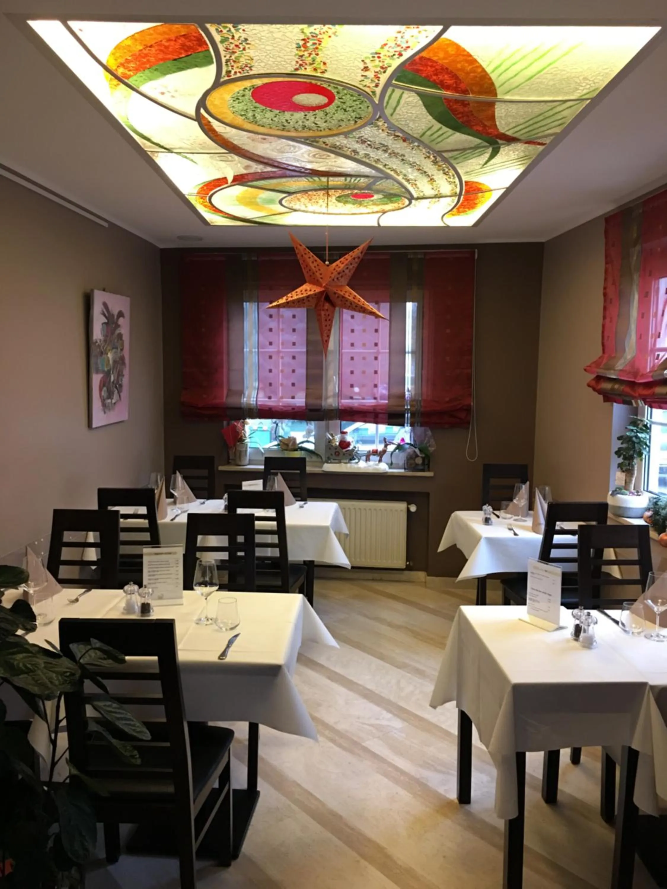 Restaurant/places to eat in Auberge La Veranda