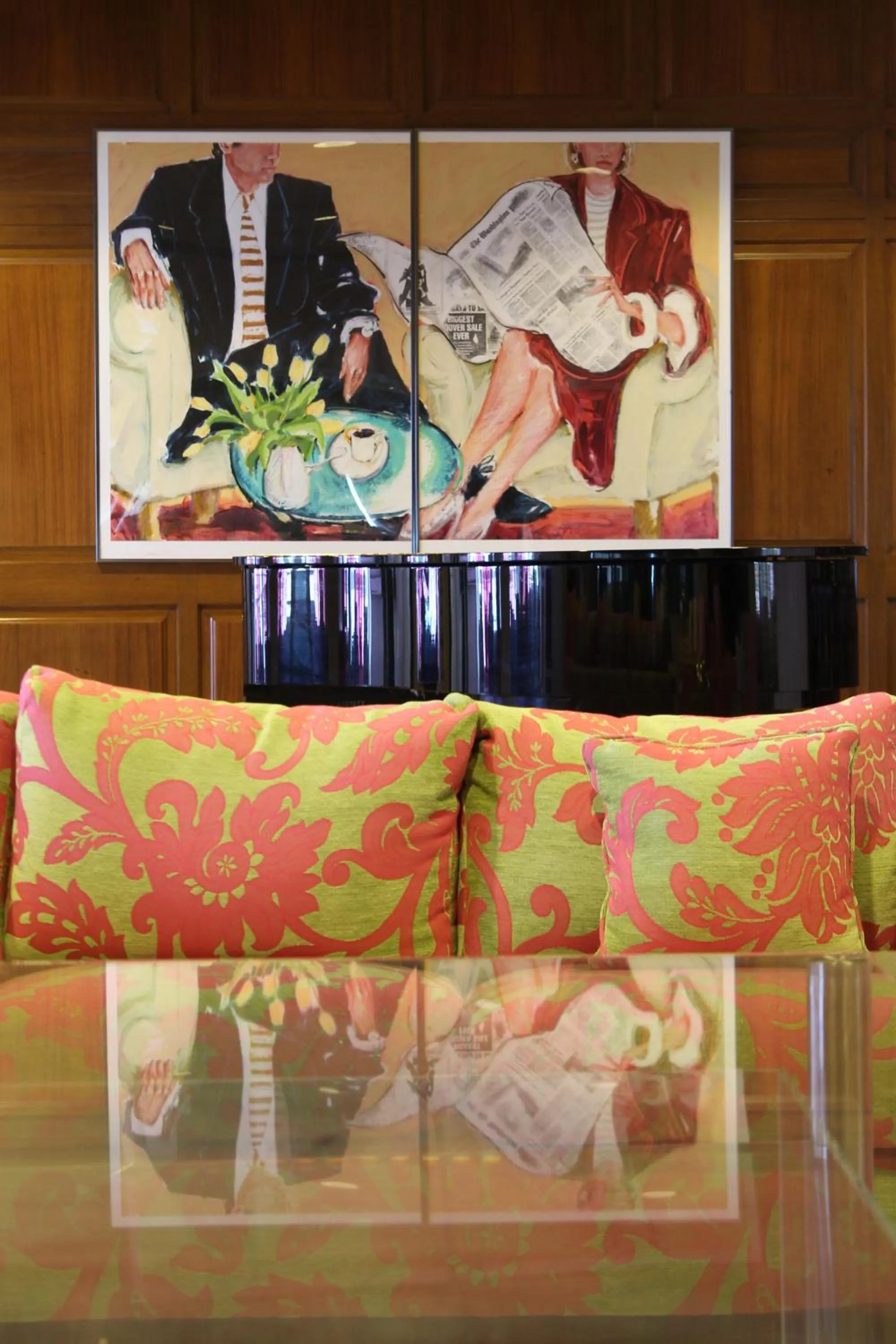 Seating area in Hotel Al Bustan