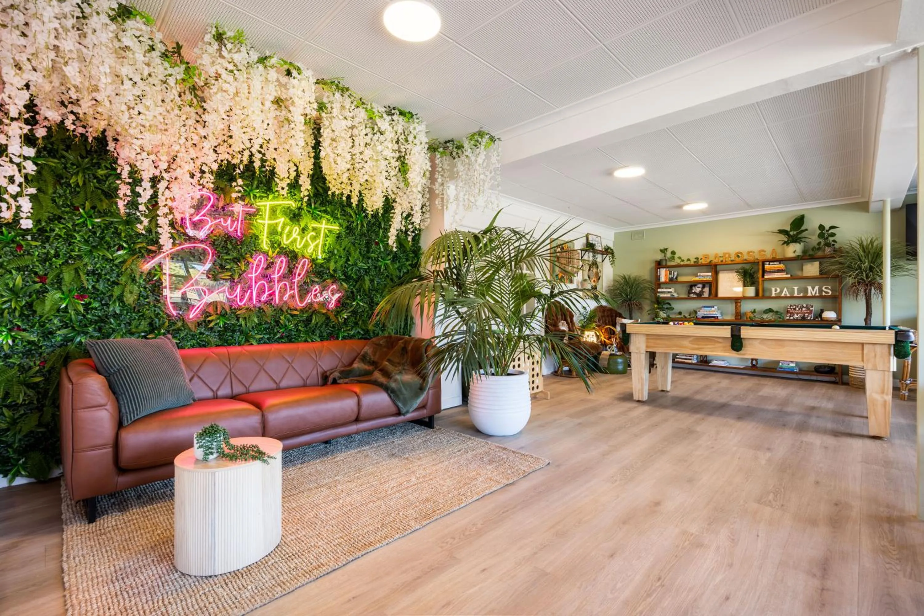 Lounge or bar in Barossa Palms Motel