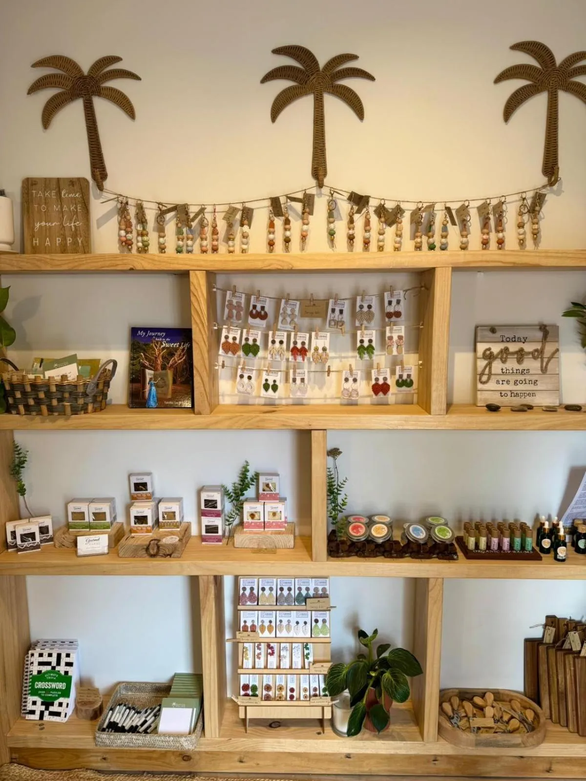 Communal lounge/ TV room in Barossa Palms Motel