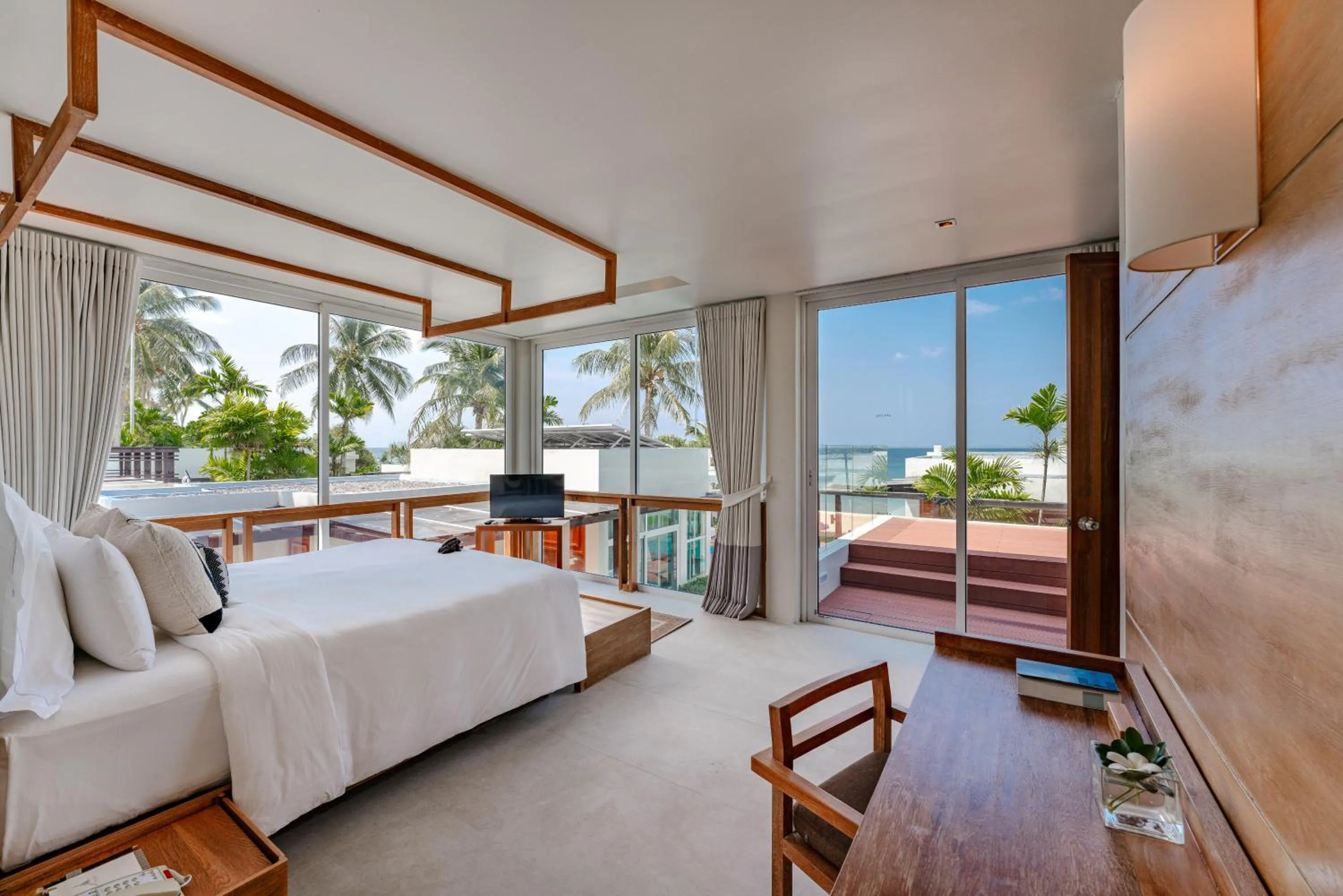 Bedroom, Bed in Aleenta Phuket - Phang Nga - The Leading Hotels of the World