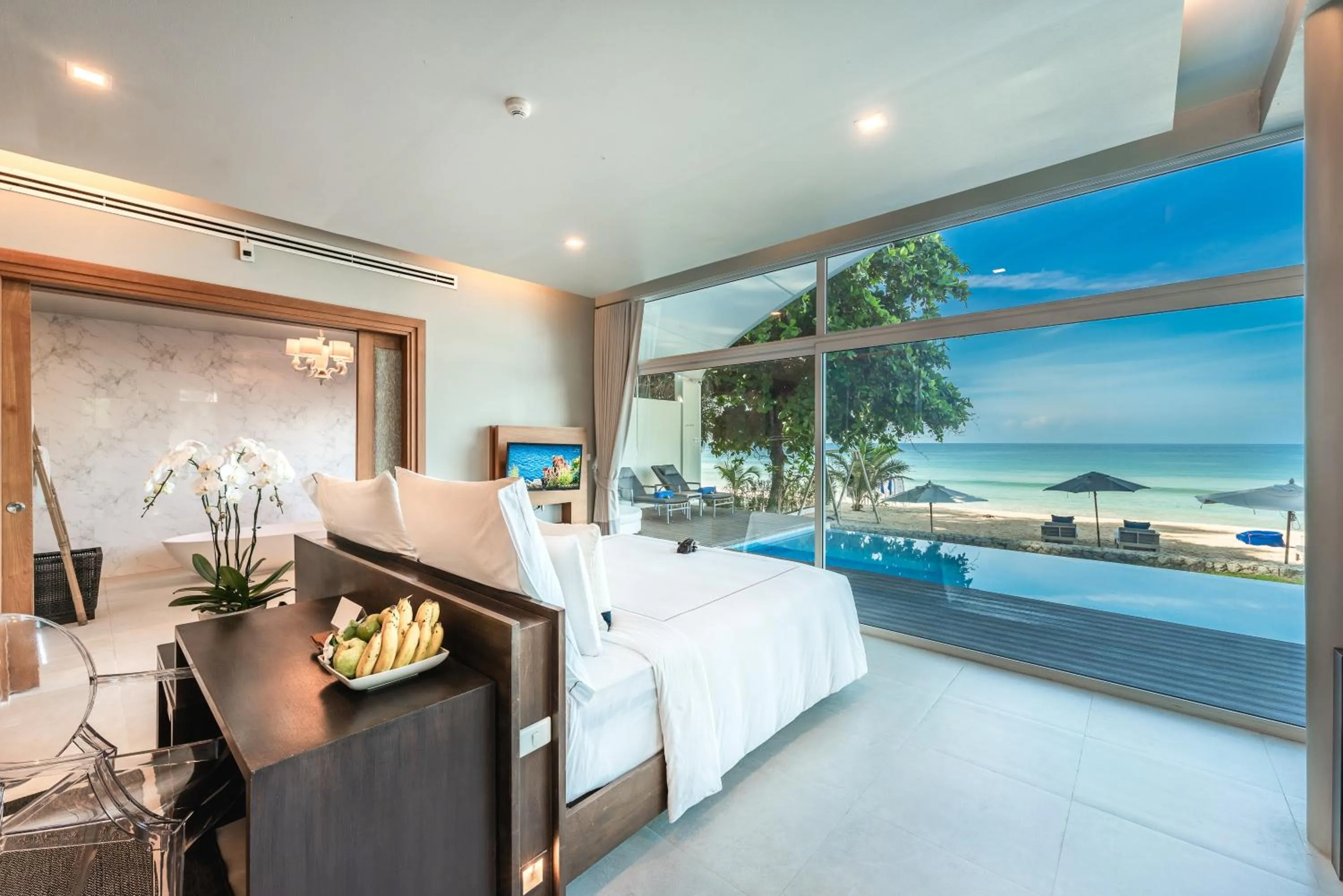 Bedroom in Aleenta Phuket - Phang Nga - The Leading Hotels of the World
