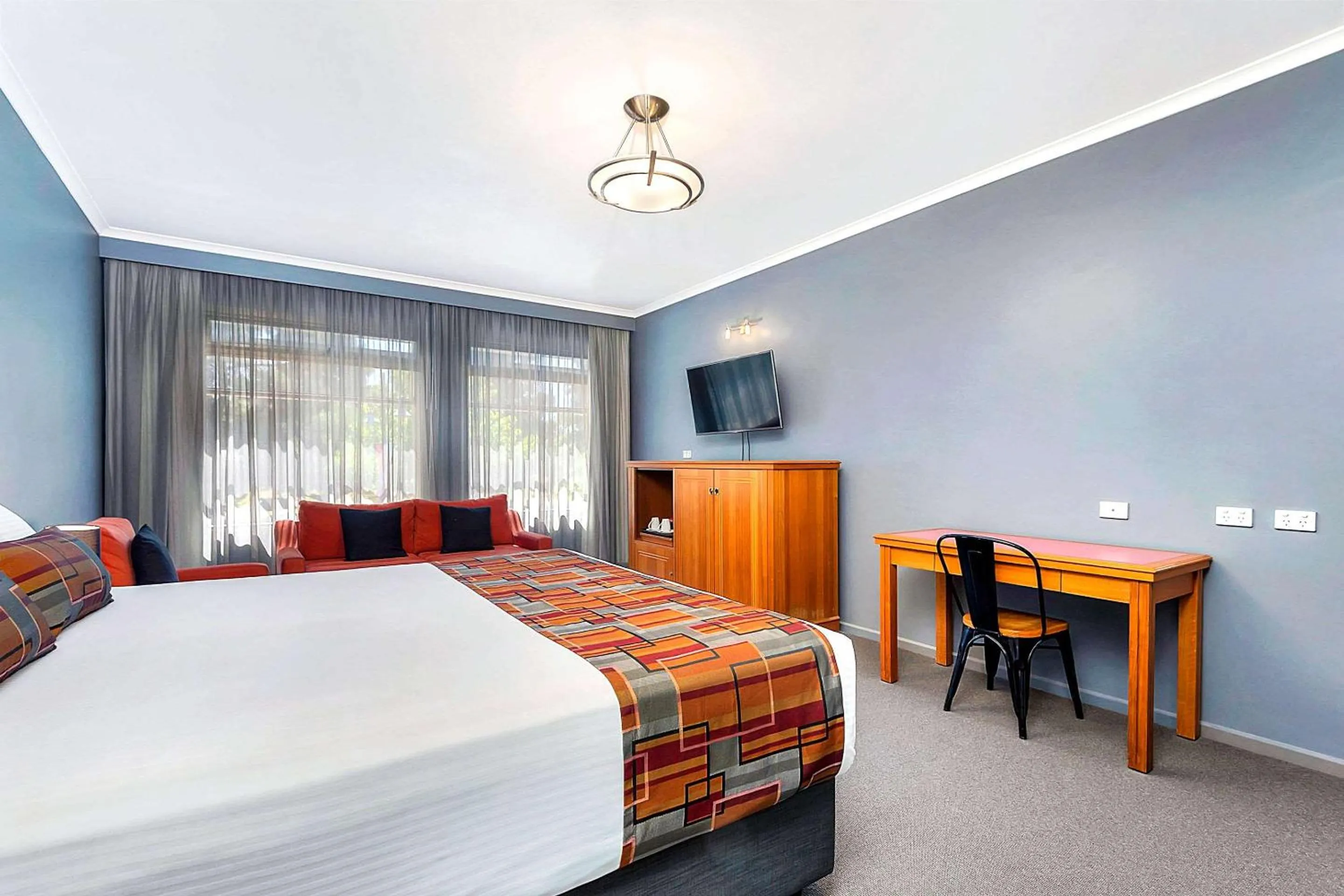 Photo of the whole room in Quality Inn O'Connell