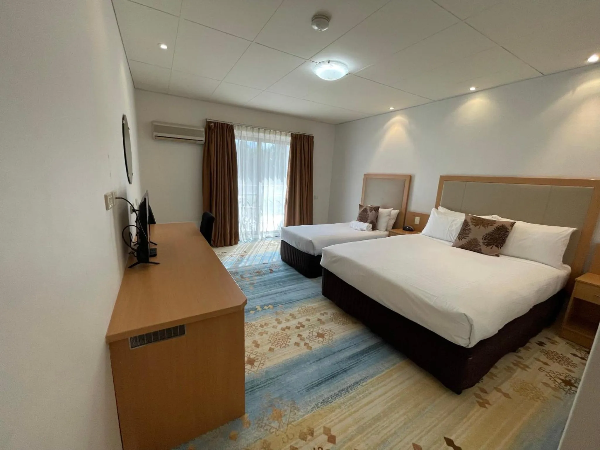 Bed in Haven Marina Motel