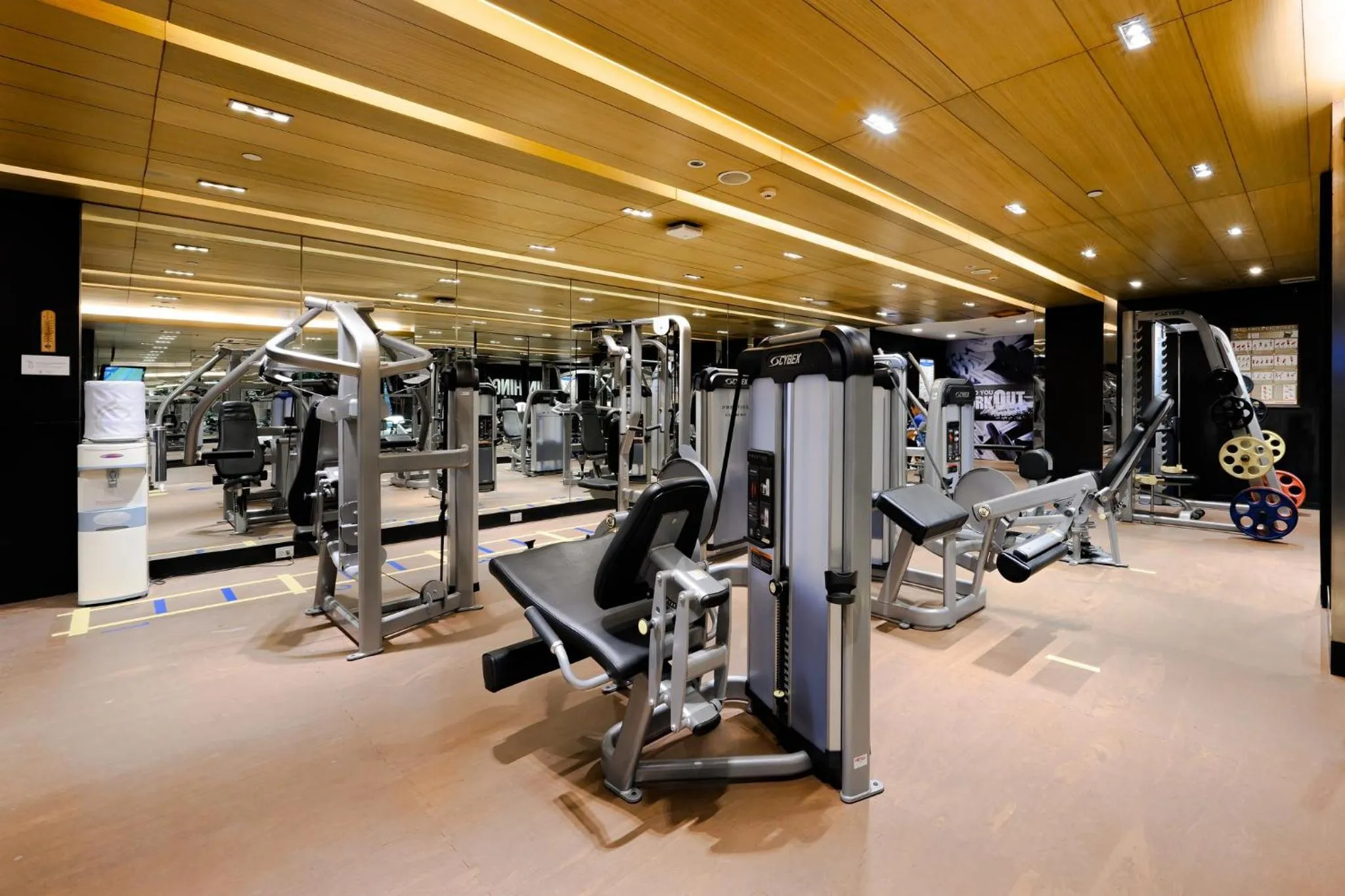Fitness centre/facilities in Centara Grand at Central Plaza Ladprao Bangkok