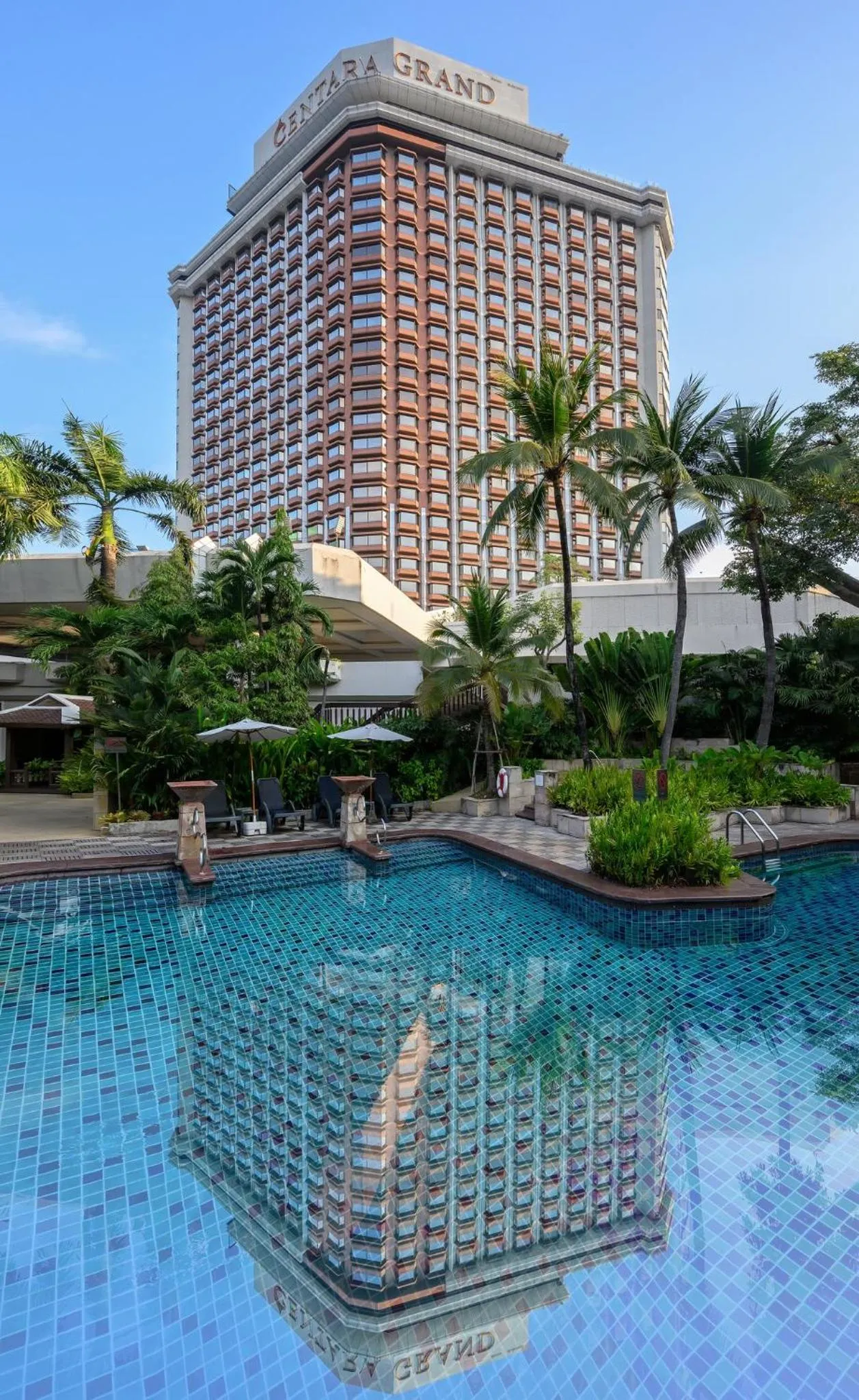 Swimming pool in Centara Grand at Central Plaza Ladprao Bangkok
